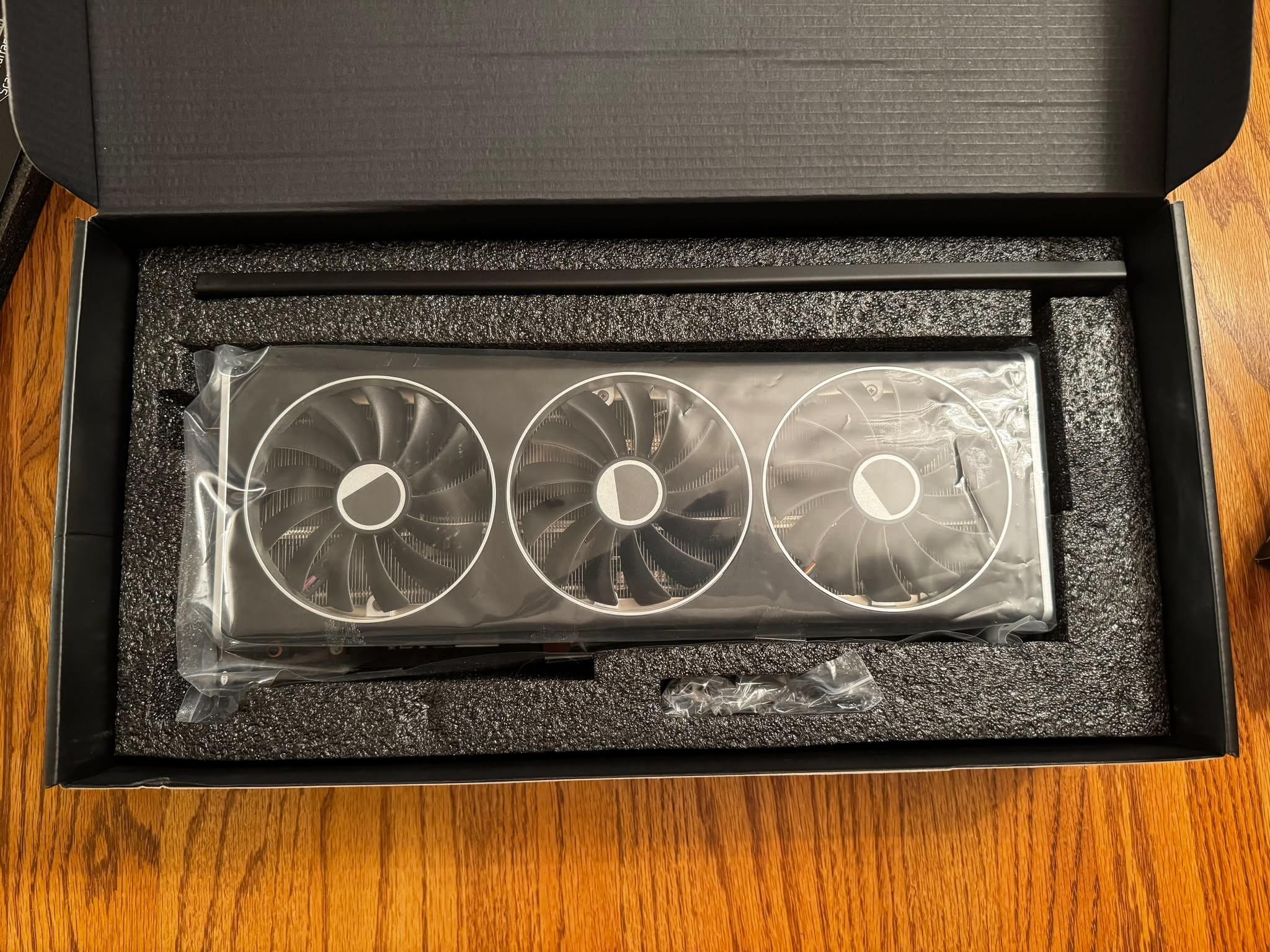 XFX Speedster MERC310 Black Radeon RX 7900XTX 24GB GDDR6 GPU