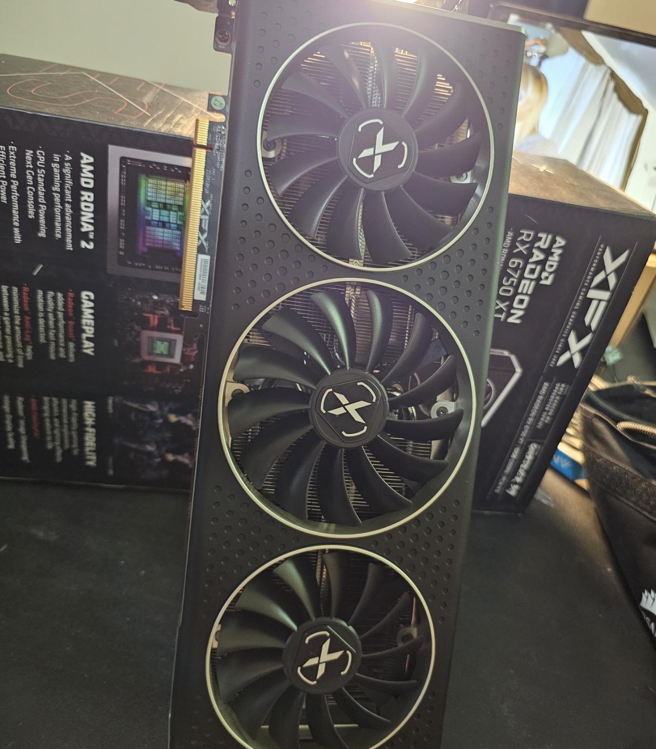 XFX RX 6750 XT Almost new