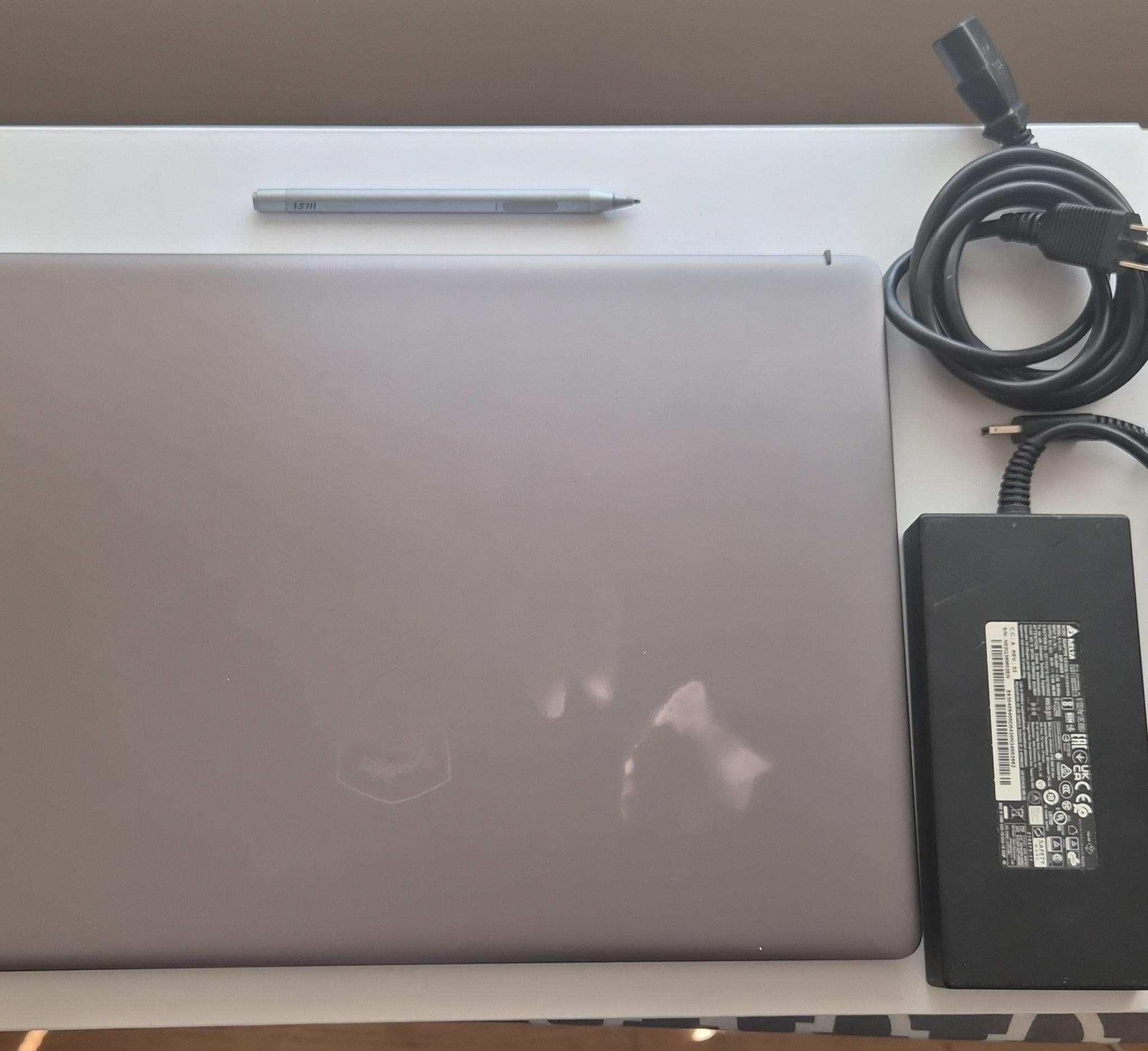 MSI Creator Z16 A13 HX Studio 16" Touchscreen Laptop (Lunar Gray)