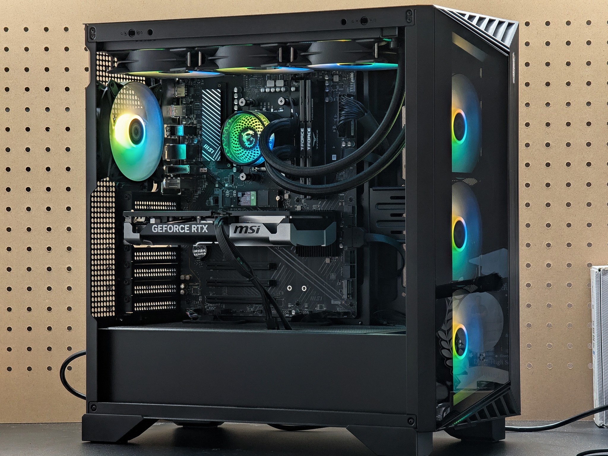 🖥️ **Prebuilt High-End Gaming PC — RTX 5060 Ti / Ryzen 9 7900X / 32GB DDR5**