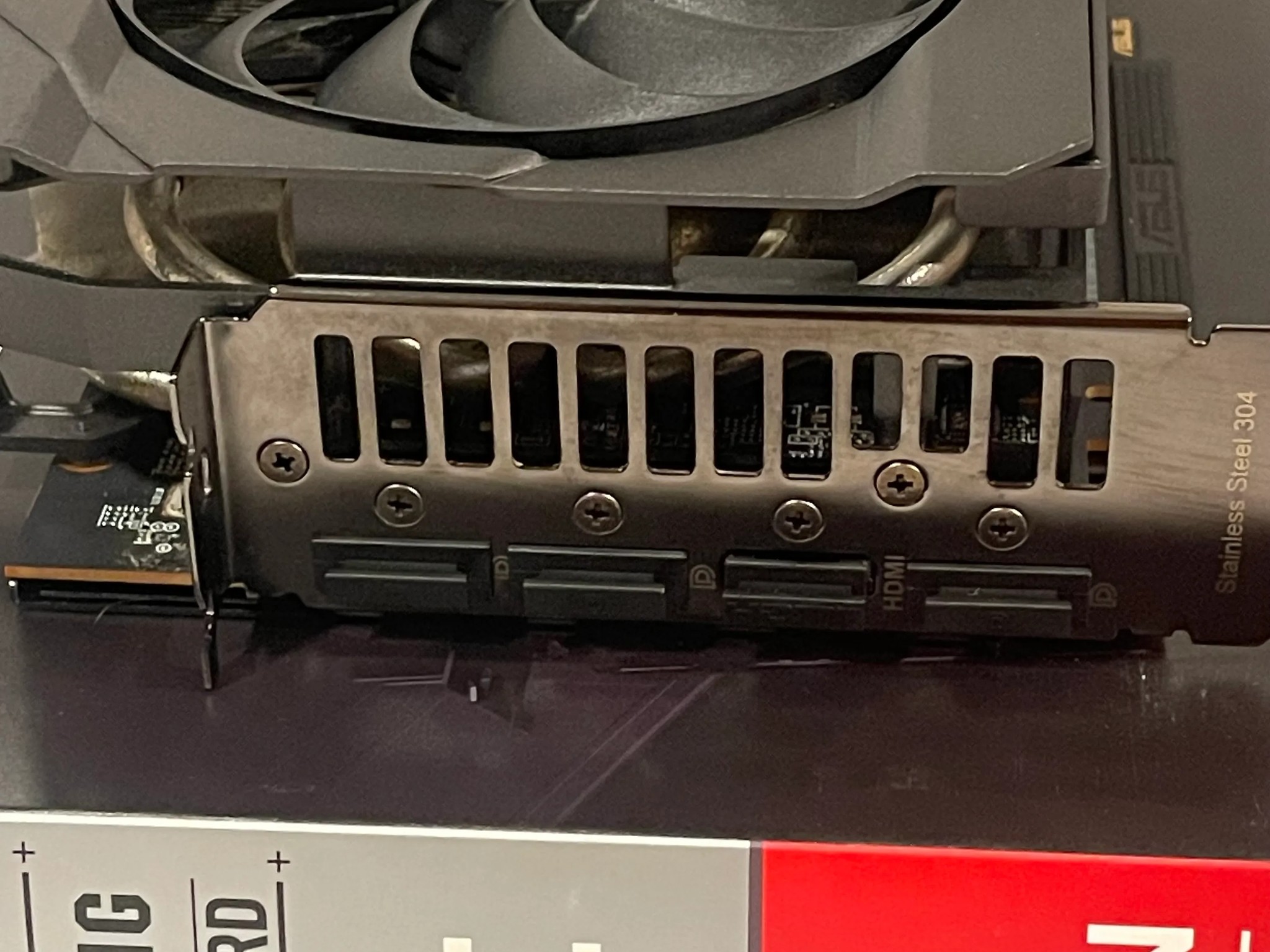 ASUS TUF RX 6700 XT 12GB