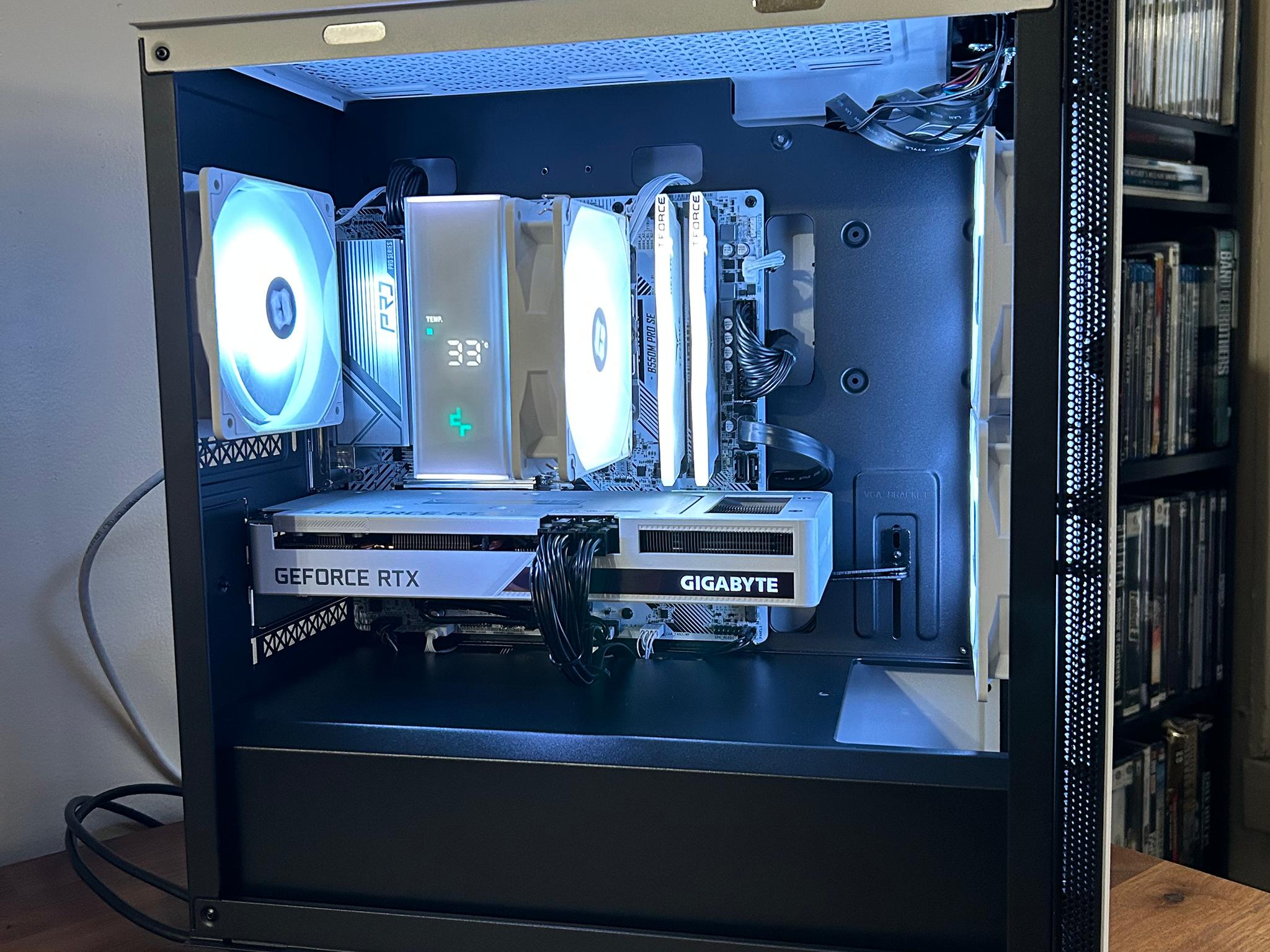 **Holiday Weekend Sale** RTX 3060ti | Ryzen 5 5600 | 1TB SSD | The Mid-Range Beast V12