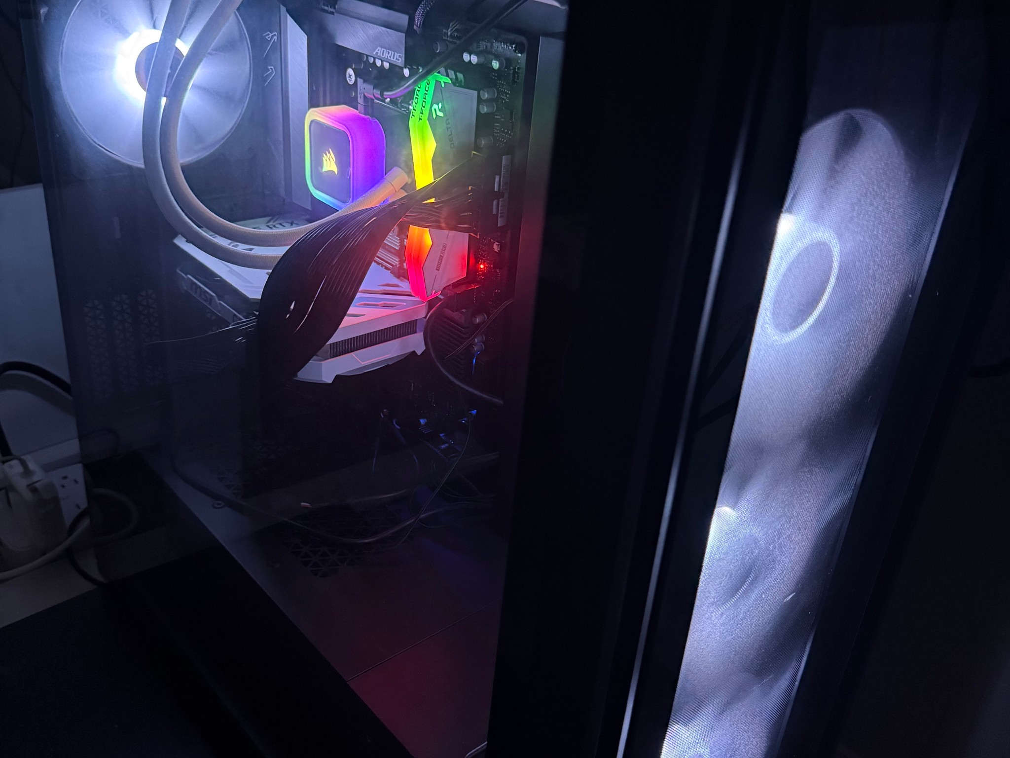 Full Tower Ryzen 9 7900X3D