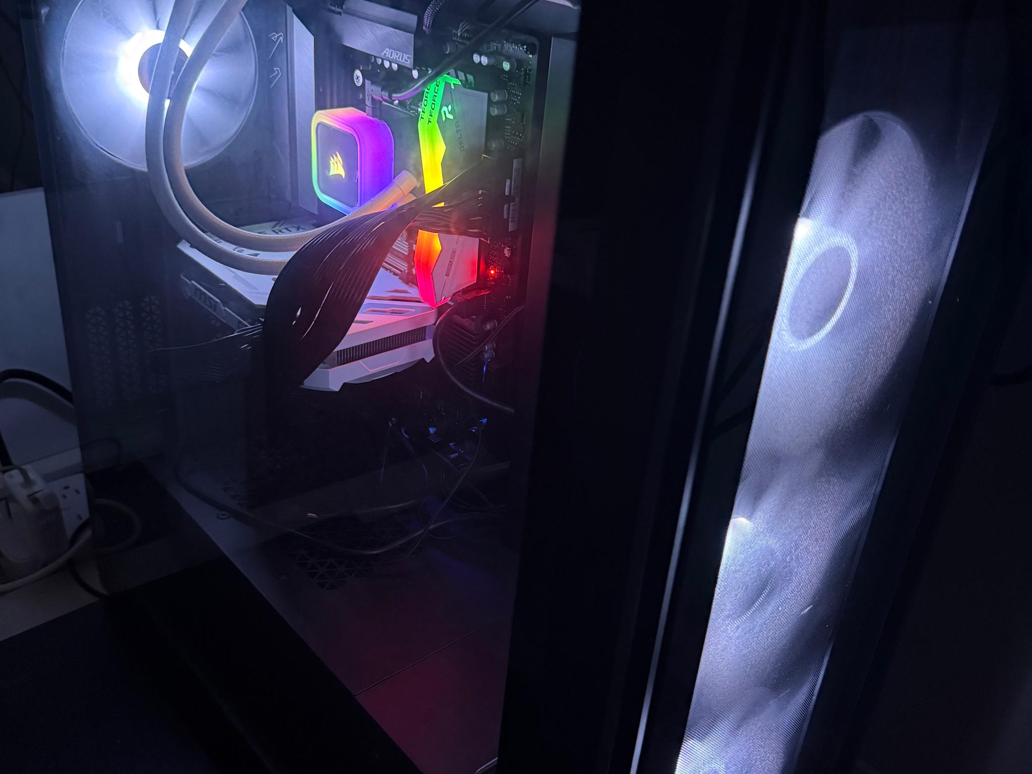 Full Tower Ryzen 9 7900X3D