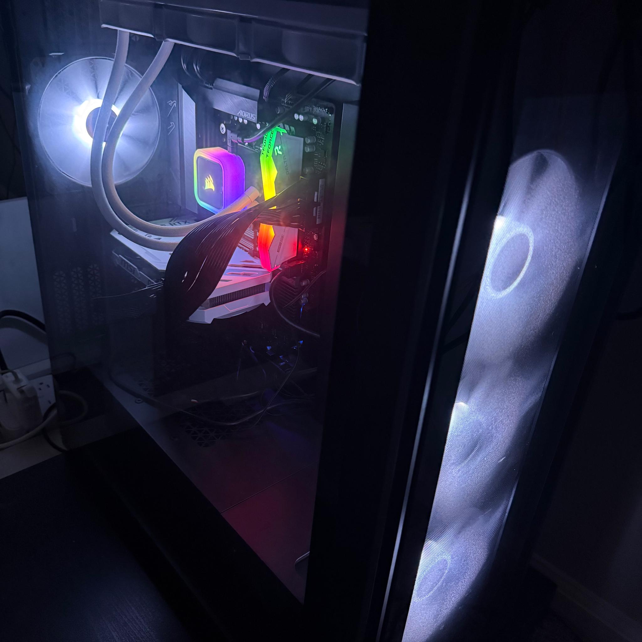 Full Tower Ryzen 9 7900X3D