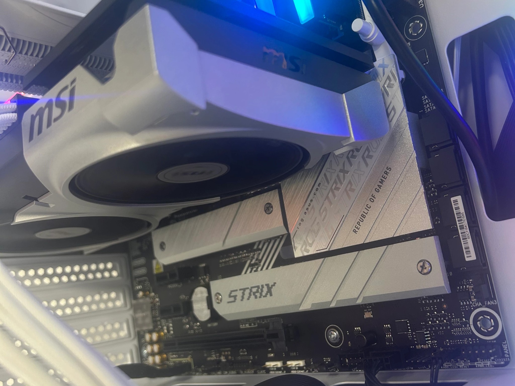 🔥AZURE V2🔥 Gaming PC Ryzen 7 7700 | RTX 5060 Ti | 32GB DDR5