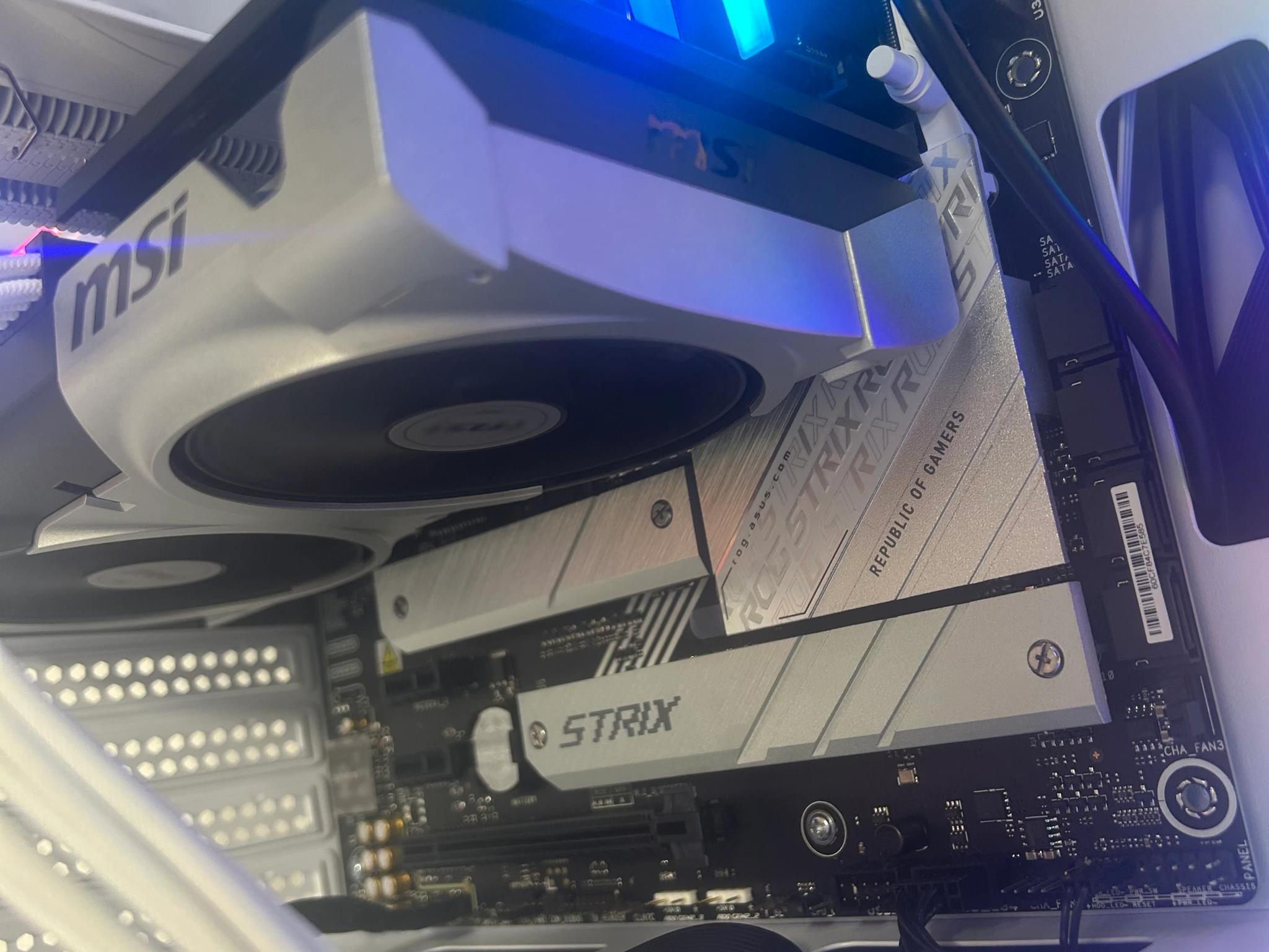 🔥AZURE V2🔥 Gaming PC Ryzen 7 7700 | RTX 5060 Ti | 32GB DDR5