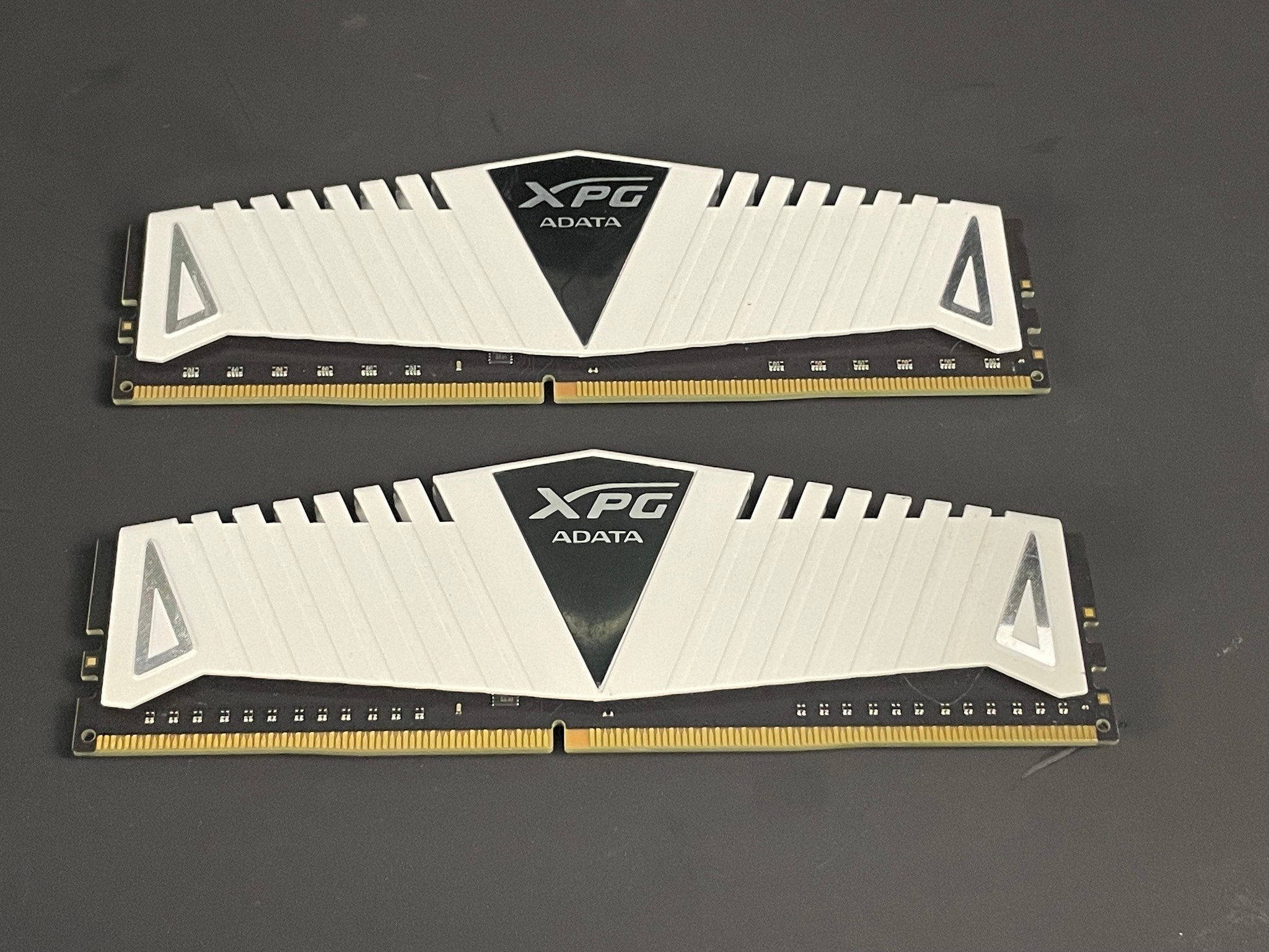 Adata XPG 16GB CL19 DDR4 2x8GB 2666MHZ RAM Kit | Free Shipping
