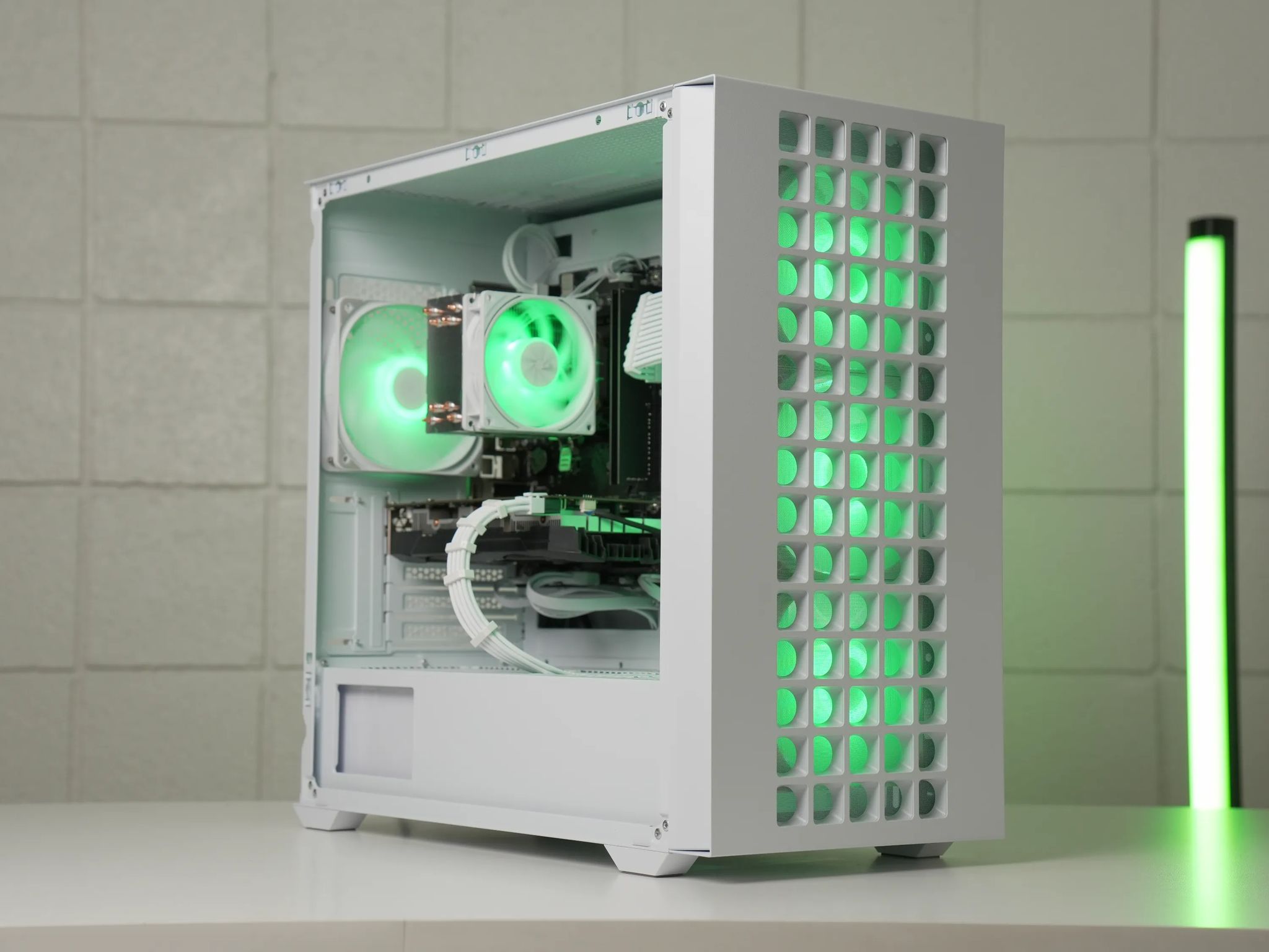 Budget 1080p Gaming PC | GTX 1660 SUPER | RYZEN 5 2600X | 32GB RAM | 1TB SSD | Windows 11 |