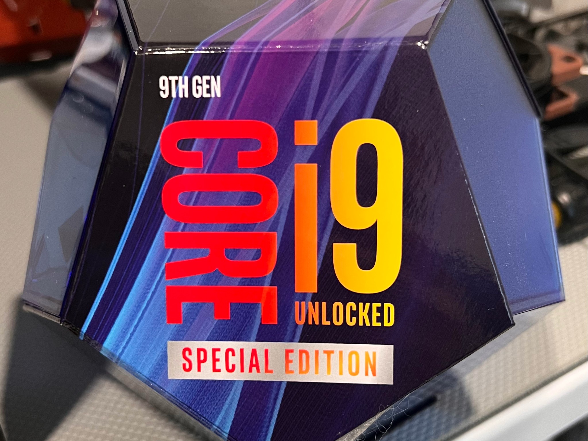 Intel Core i9-9900KS