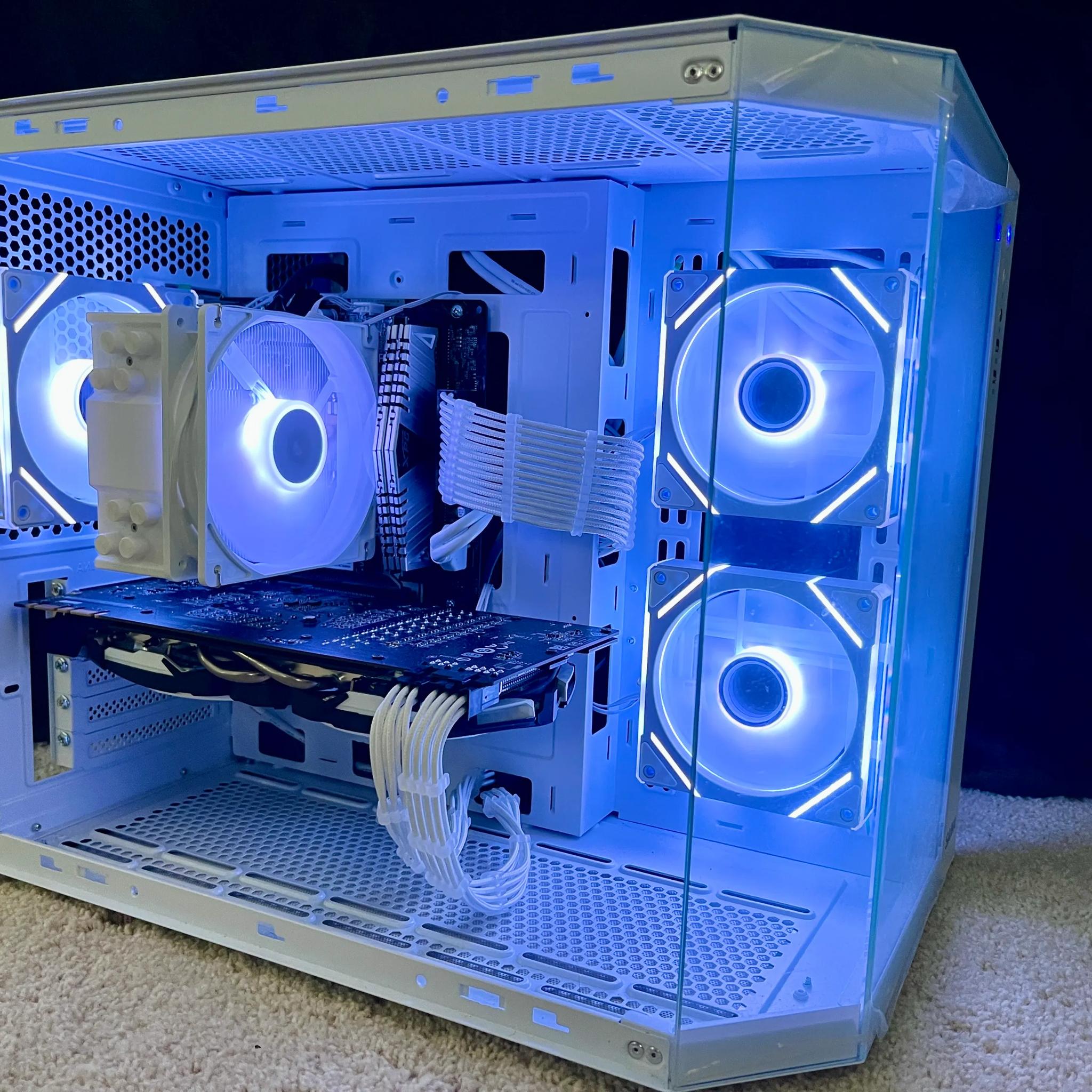 1440p Gaming PC | GTX 1080 | i7-7700 | 16GB DDR4 | 700GB SSD