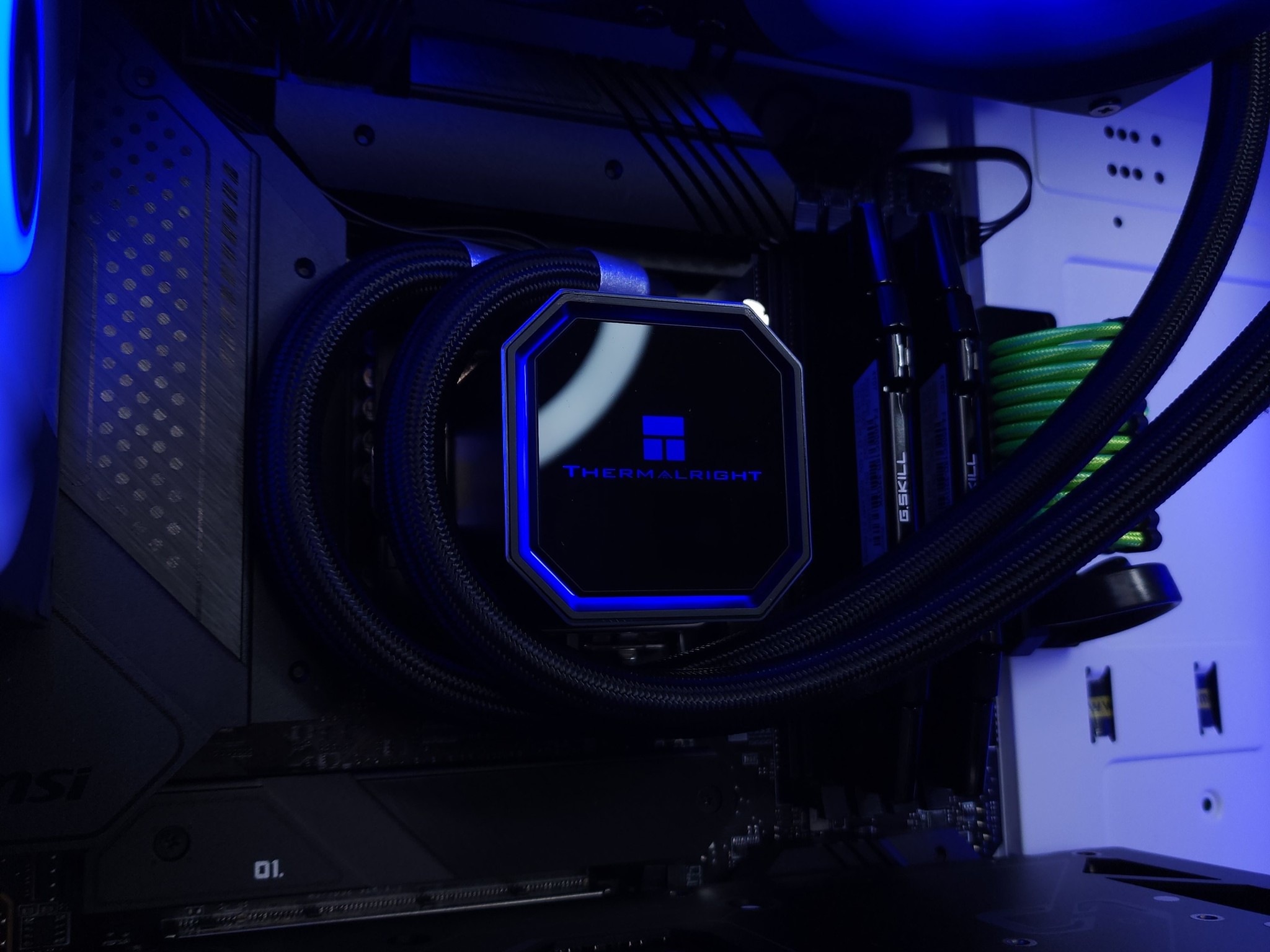💚🤍RTX 4070 | Core i5 12600K | 32GB 3200MHz | 1TB NVMe SSD