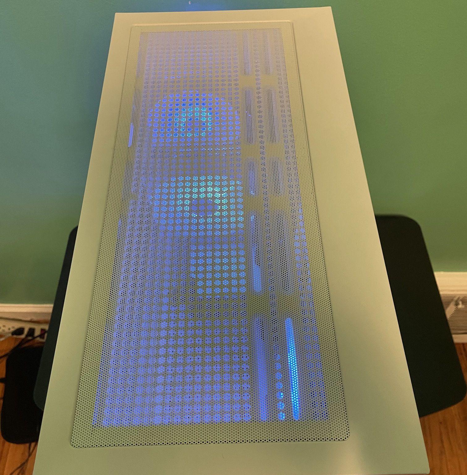 Custom White Glass Gaming PC | Intel i7 / AMD RX580 / 8GB / 1.1TB Win 11 Pro + Wi-Fi