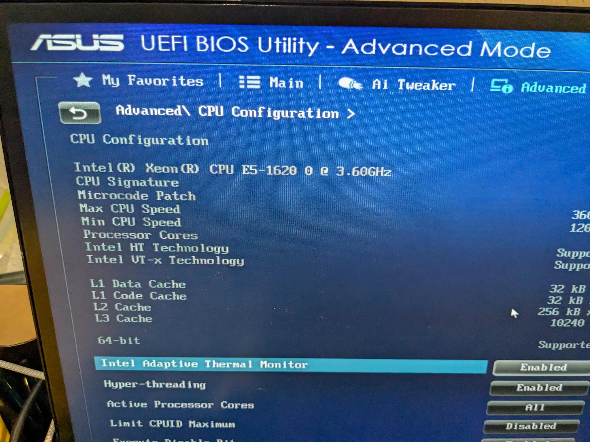 Asus Sabertooth X79 Motherboard with E5-1620 4c8t CPU
