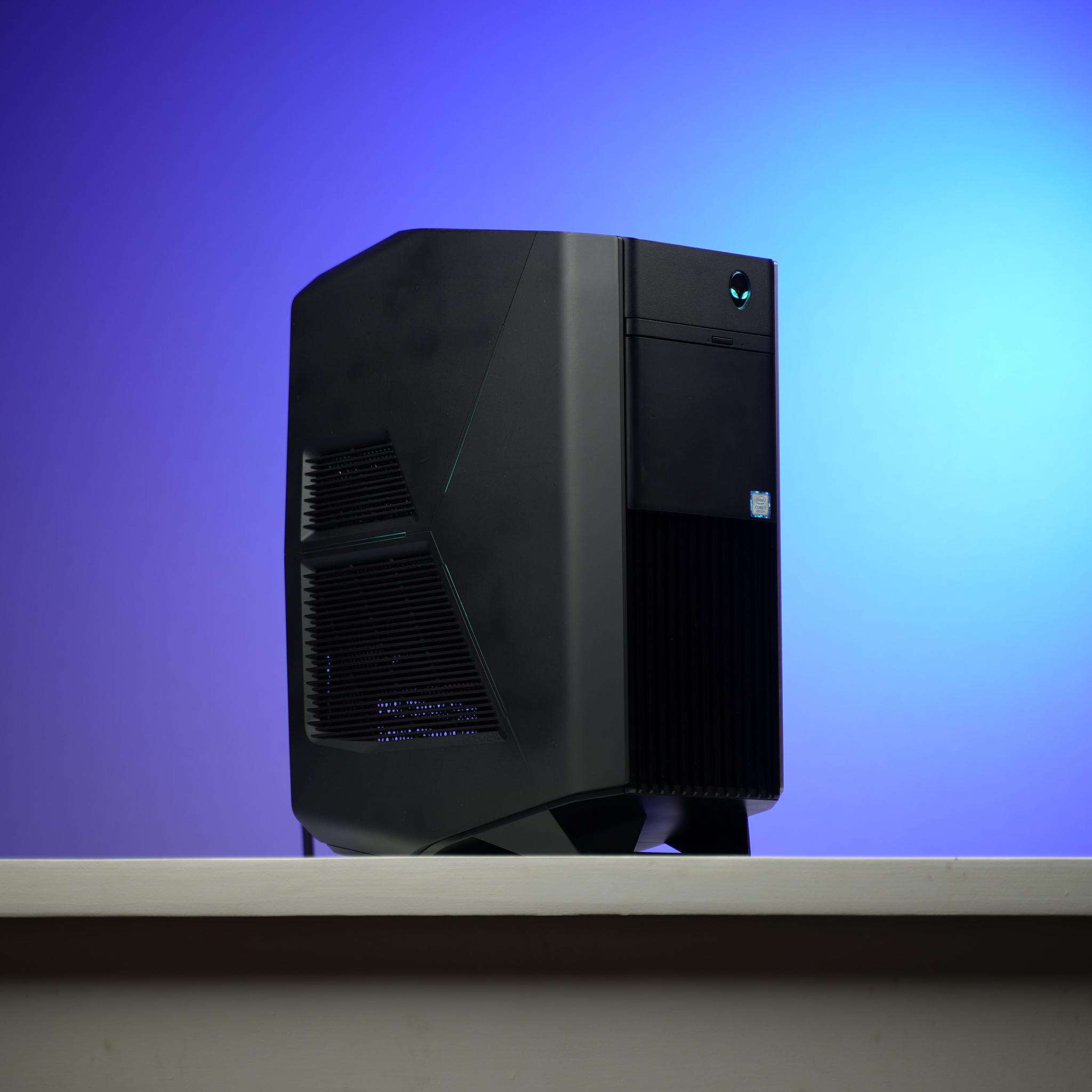 “ALIENFORM 5” GTX 1080 Intel Core i7 8700 16GB 1.3TB Windows 11 Gaming PC Powerhouse