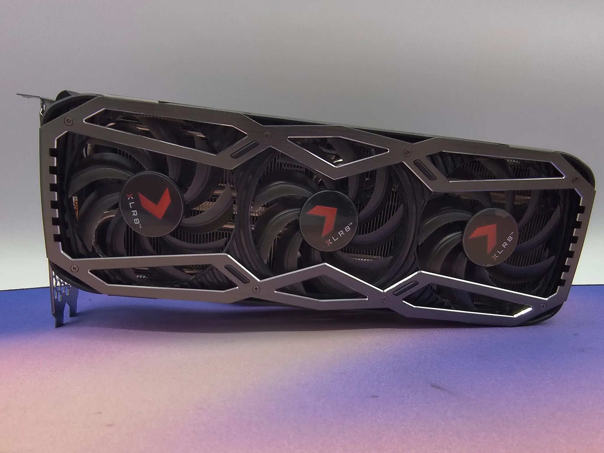 Gigabyte Gaming OC RX 7700XT | Jawa