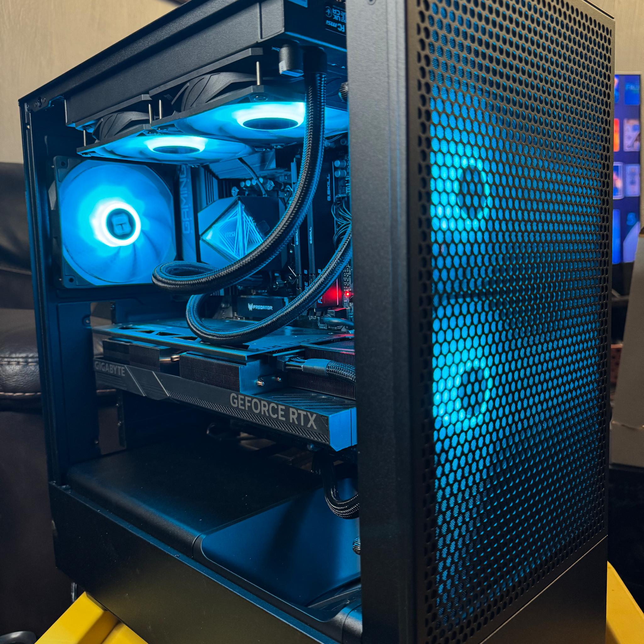 4090 GAMING PC | Ryzen 7 9800x3d | 64gb RAM | 2tb SSD