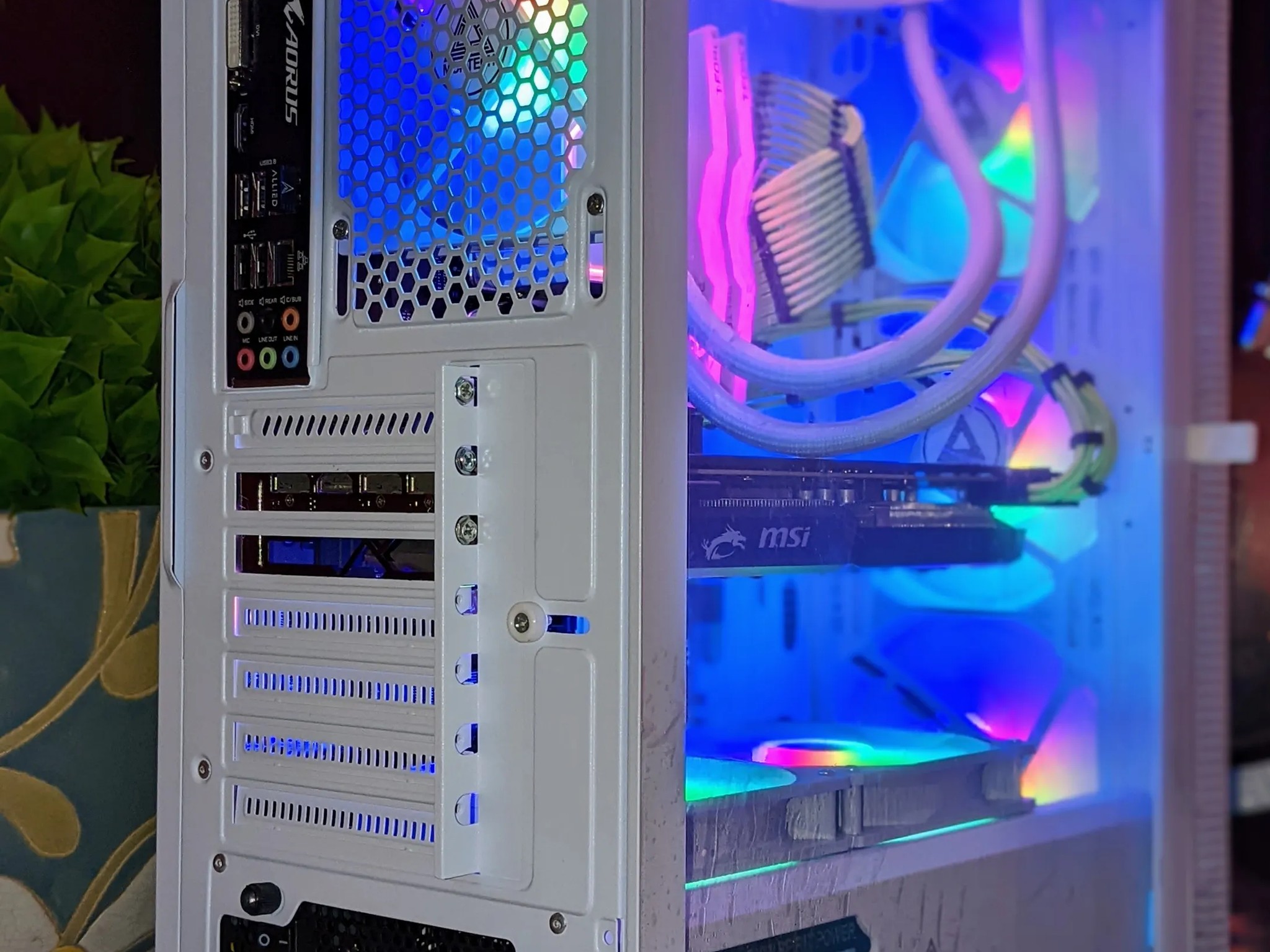 1440p⚪️Liquid💧Cooled⚪️Beast🔥|RX5600XT | Ryzen 5@4GHz| 16GB RAM| 1TB NVMe | Windows 11