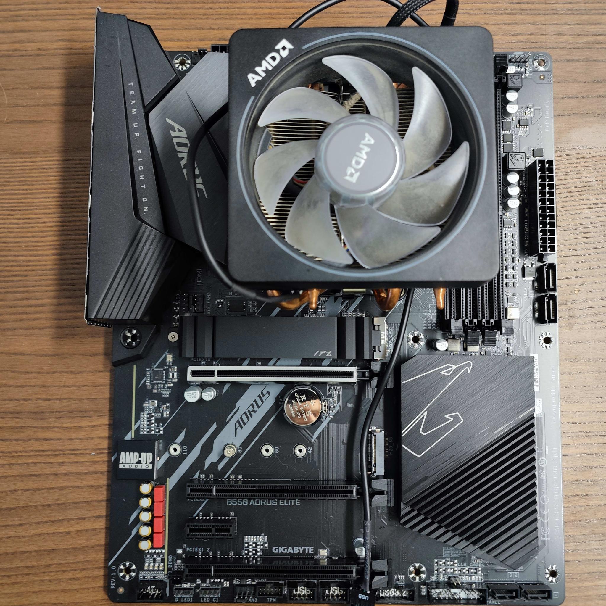 Asus B550 Aorus Elite | Ryzen 3600X | Crucial 1TB NVME Combo