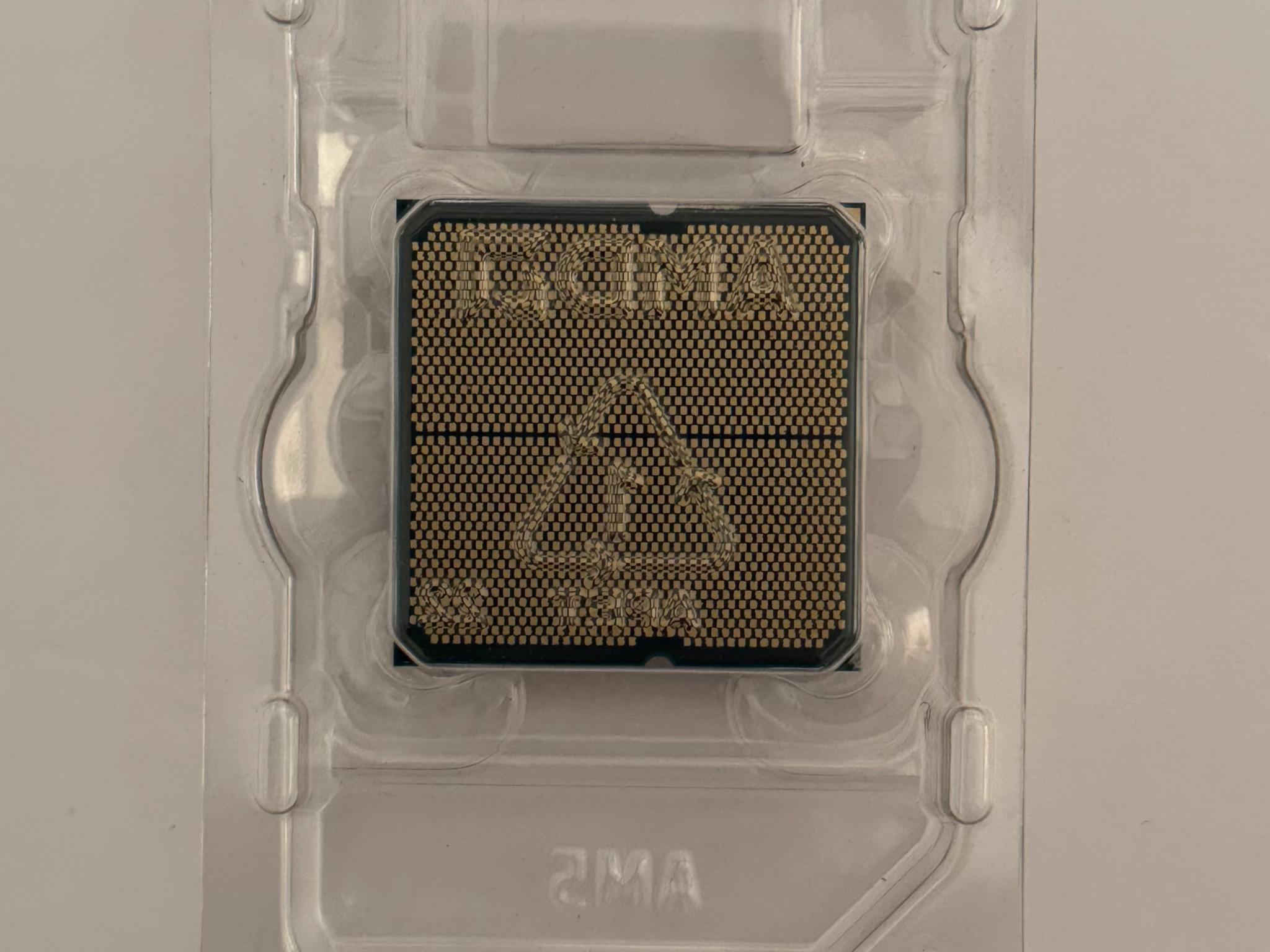 AMD Ryzen™ 5 9600X 6-Core, 12-Thread Unlocked Desktop Processor