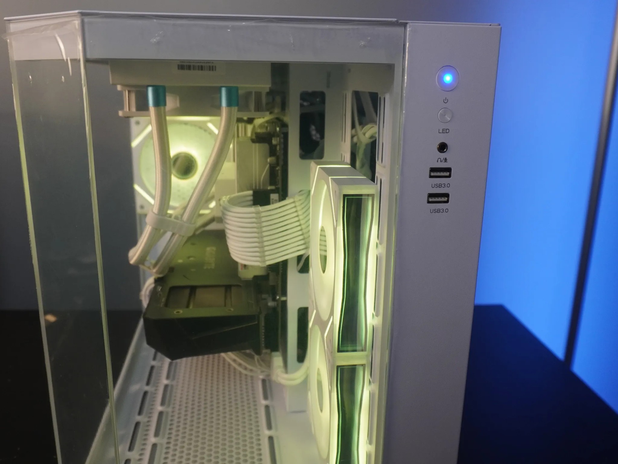 🤍ALL-WHITE🤍 1440p/1080p BEAST 💚RTX 3060ti 🧡Ryzen 5 7600x | 1TB NVME | 32GB DDR5 | WIFI