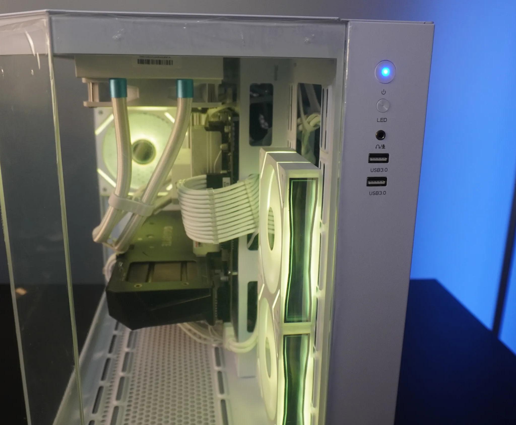 🤍ALL-WHITE🤍 1440p/1080p BEAST 💚RTX 3060ti 🧡Ryzen 5 7600x | 1TB NVME | 32GB DDR5 | WIFI