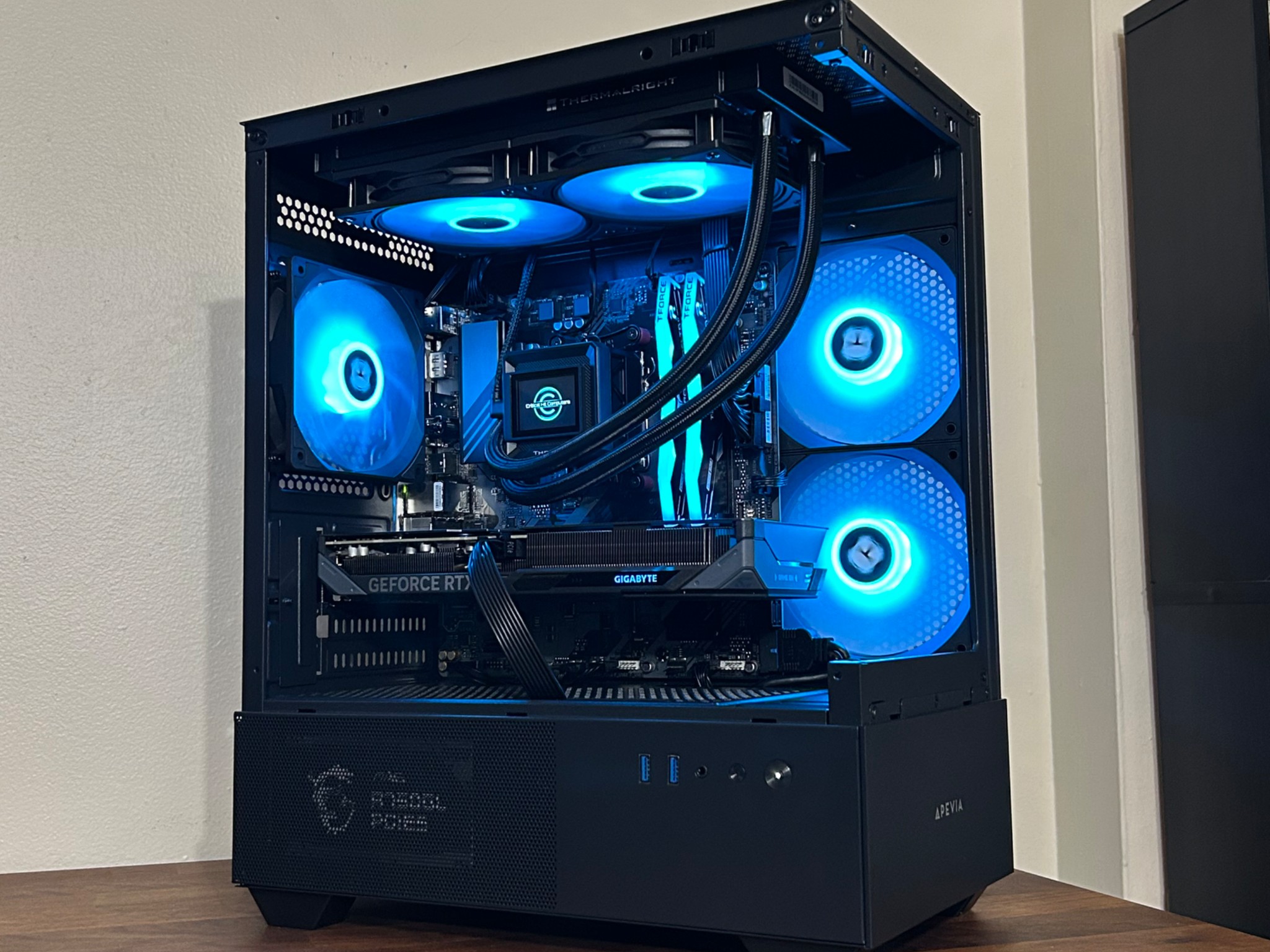 RTX 5060ti 16GB | Ryzen 5 7600 | 32GB DDR5 6000MT/s | 1TB NVMe | The Apollo RTX
