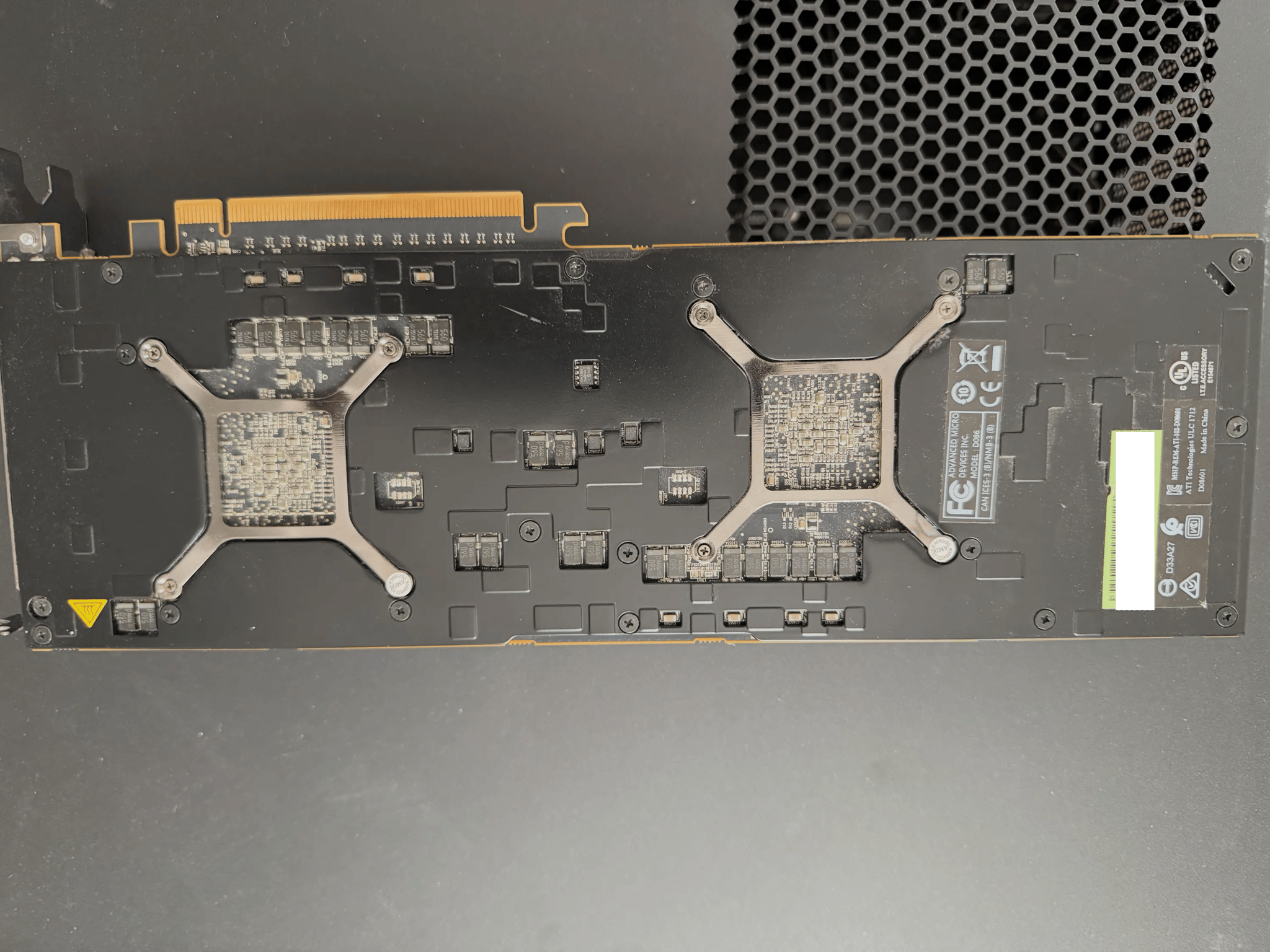 AMD Radeon Pro Duo Polaris 32GB GDDR5 Graphics Card