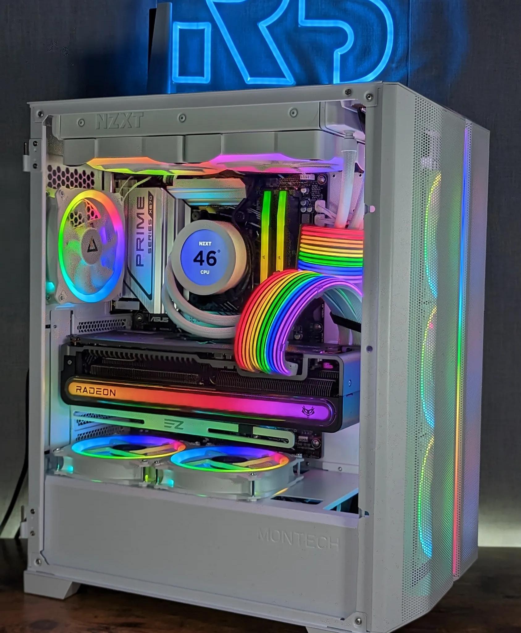 RX 7900XTX Sapphire // Ryzen 9 7900x3D // 64GB 6000Mhz DDR5 // 2TB Gen4 NVMe // WiFi