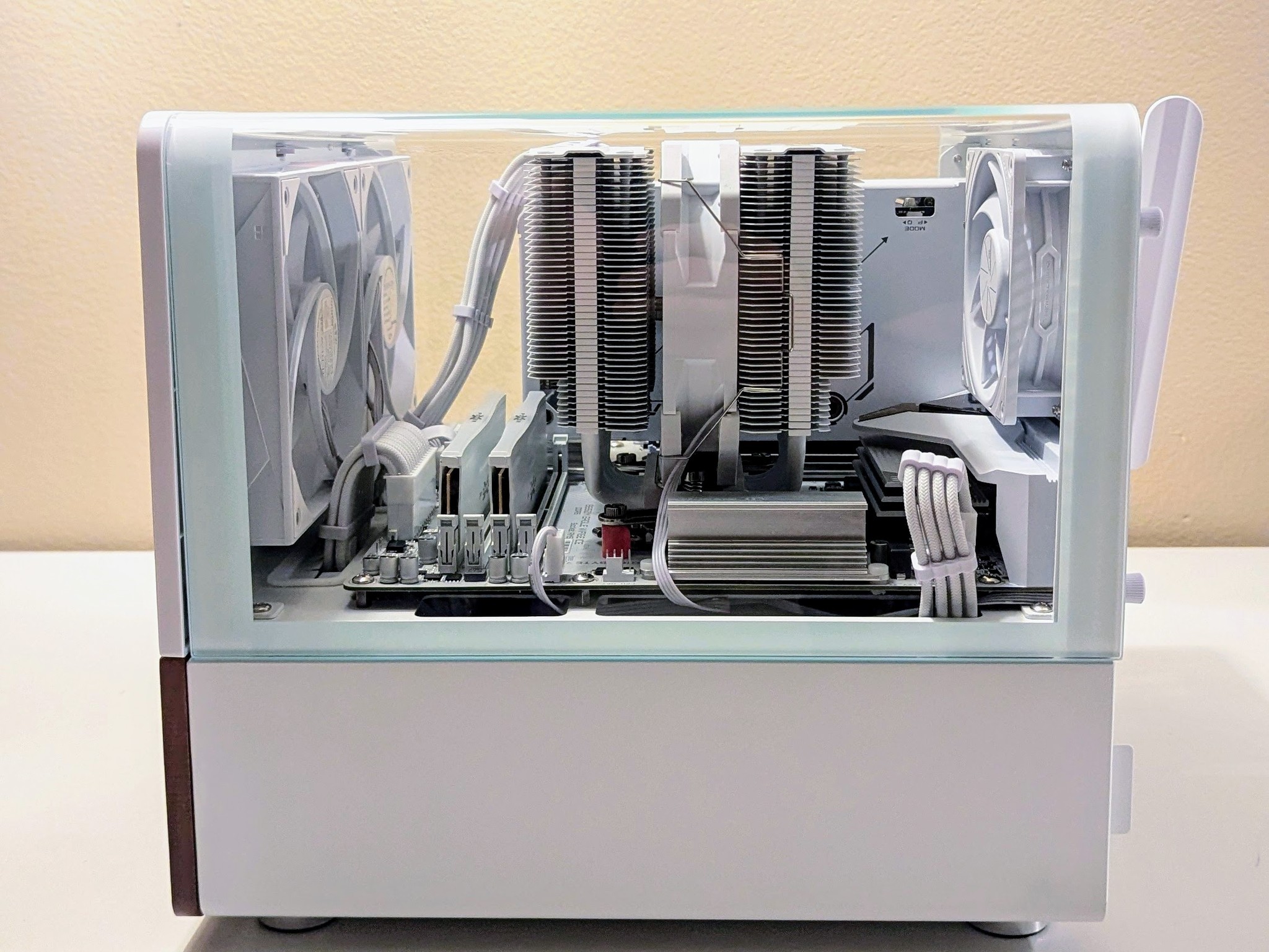 "Arctic Modern" - Minimalist White Build- 9060XT 16GB| Ryzen 7600X| 32GB DDR5| 1TB SSD|