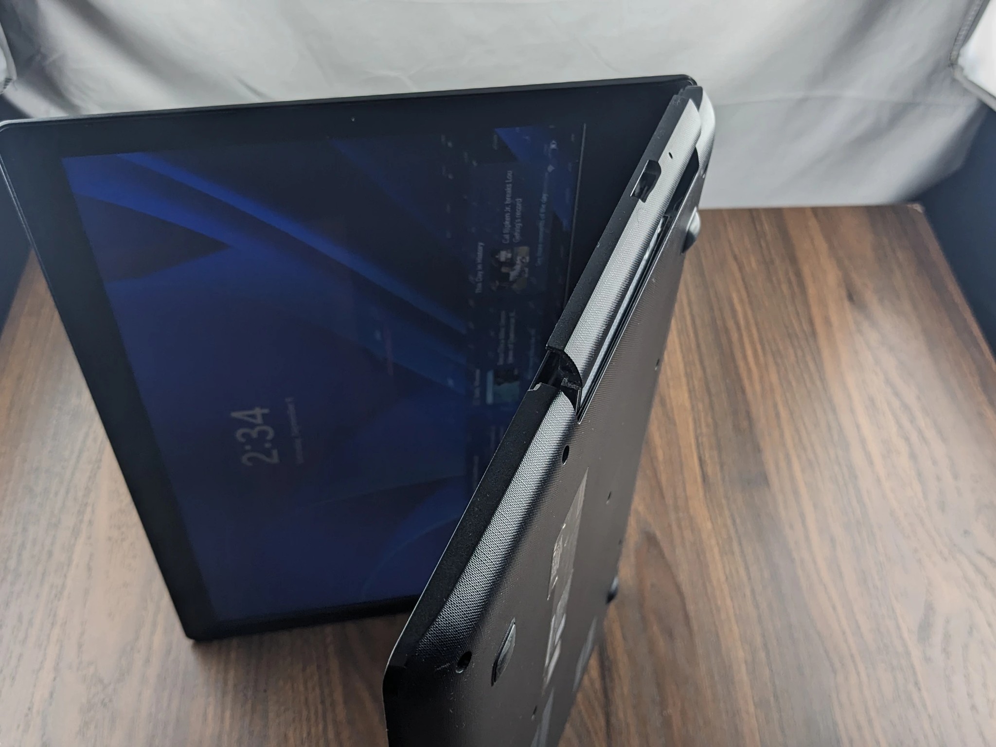 Looking for a home 15.6" Lenovo ideapad, AMD A6-7310, 120GB SSD 8GB DDR3 1600mhz
