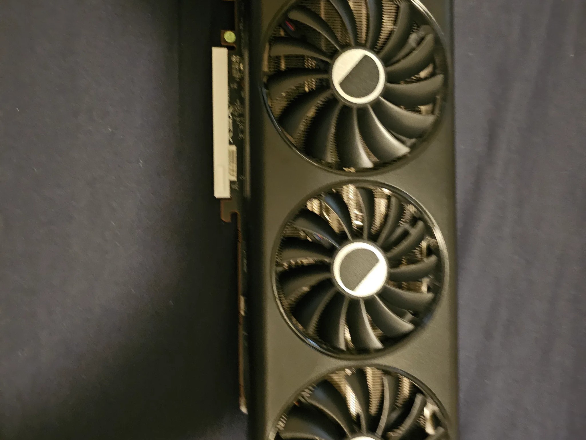 Almost new RX 7900 GRE 16Ggigs of Vram