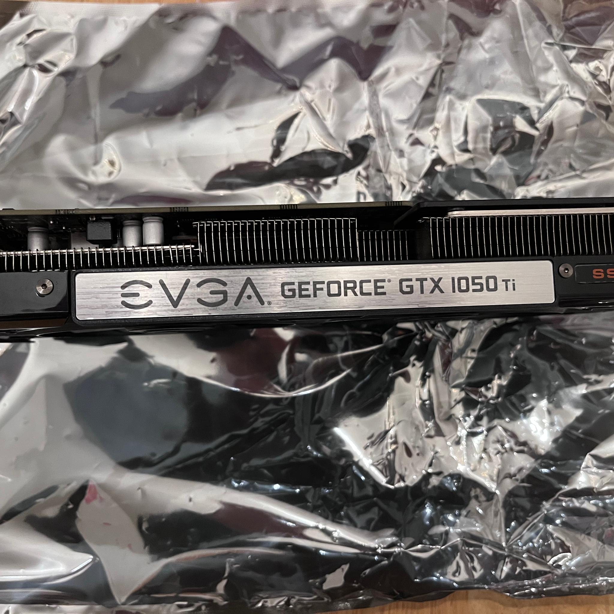 EVGA GeForce GTX 1050 Ti - Bus Powered