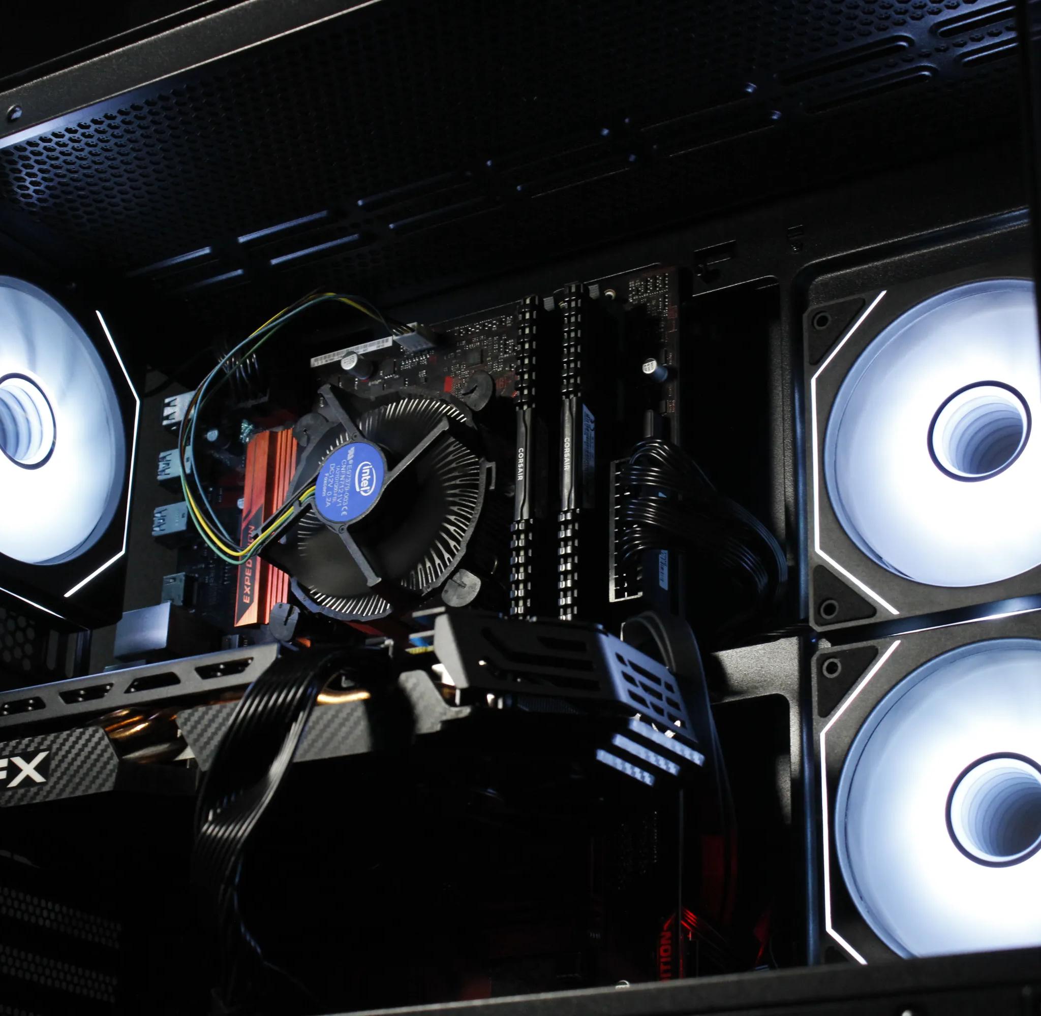 RGB Gaming PC [RX 580 8gb] [16gb DDR4 Ram]