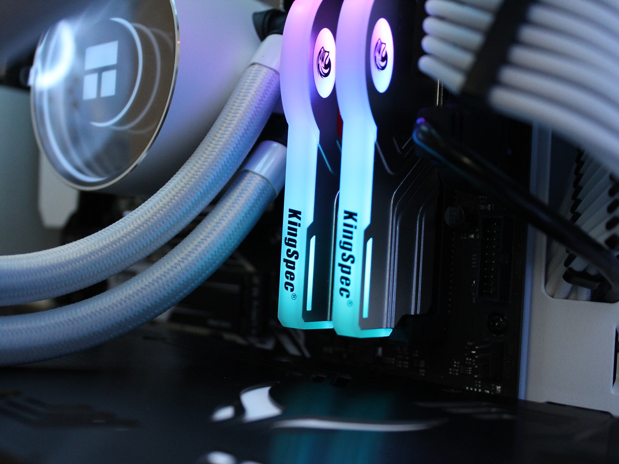 ⚫️ The Domino ⚪️ | Ryzen 7 5800X | 6700XT 12GB | 1TB M.2 Gen4 | 32GB DDR4 | W11 + WiFi |