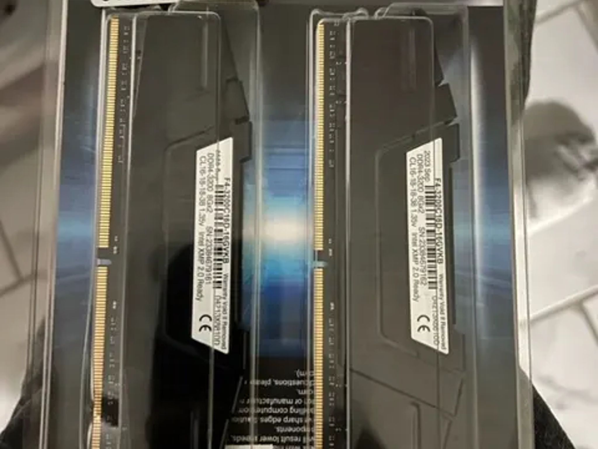 G.Skill Ripjaws V 16GB (2 x 8GB) DDR4-3200 PC4-25600 CL16 Dual Channel Desktop Memory Kit 3200C16D