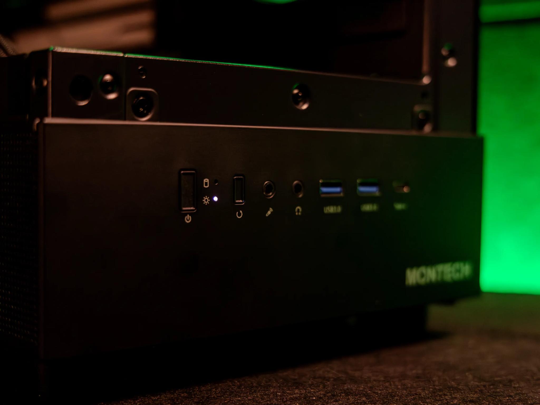 ☣️ Nova Sixx 2.0 ☣️ RX 9070XT / AMD R7 7700X / 2TB NVME / 32GB DDR5 RAM / 240 AIO / Windows 11 Pro