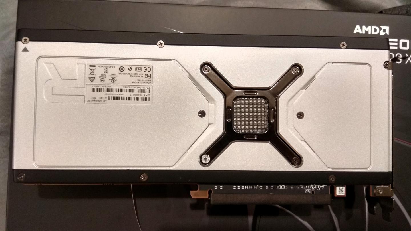 AMD Radeon RX 6900 XT