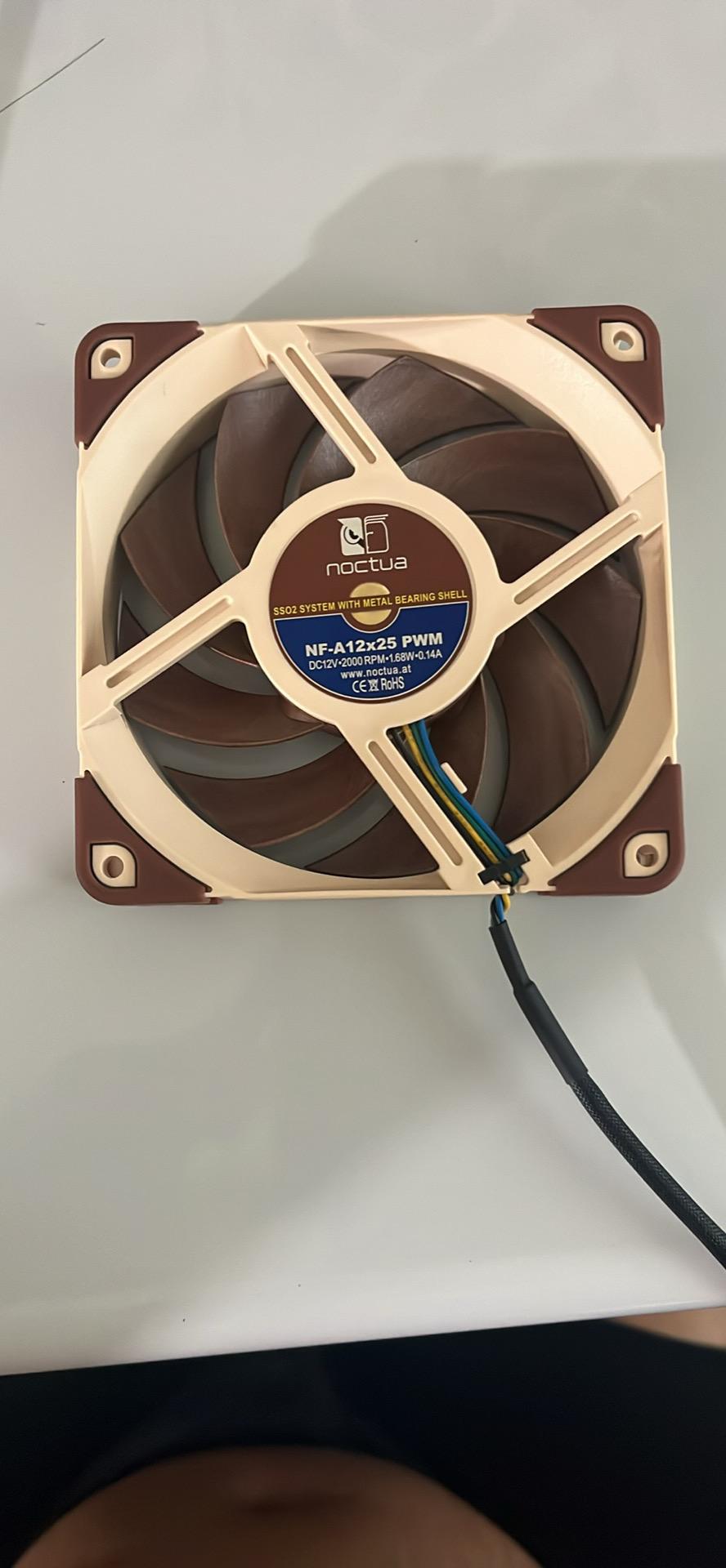 Noctua NF-A12x25 PWM, Premium Quiet Fan, 4-Pin (120mm, Brown)X5 fans