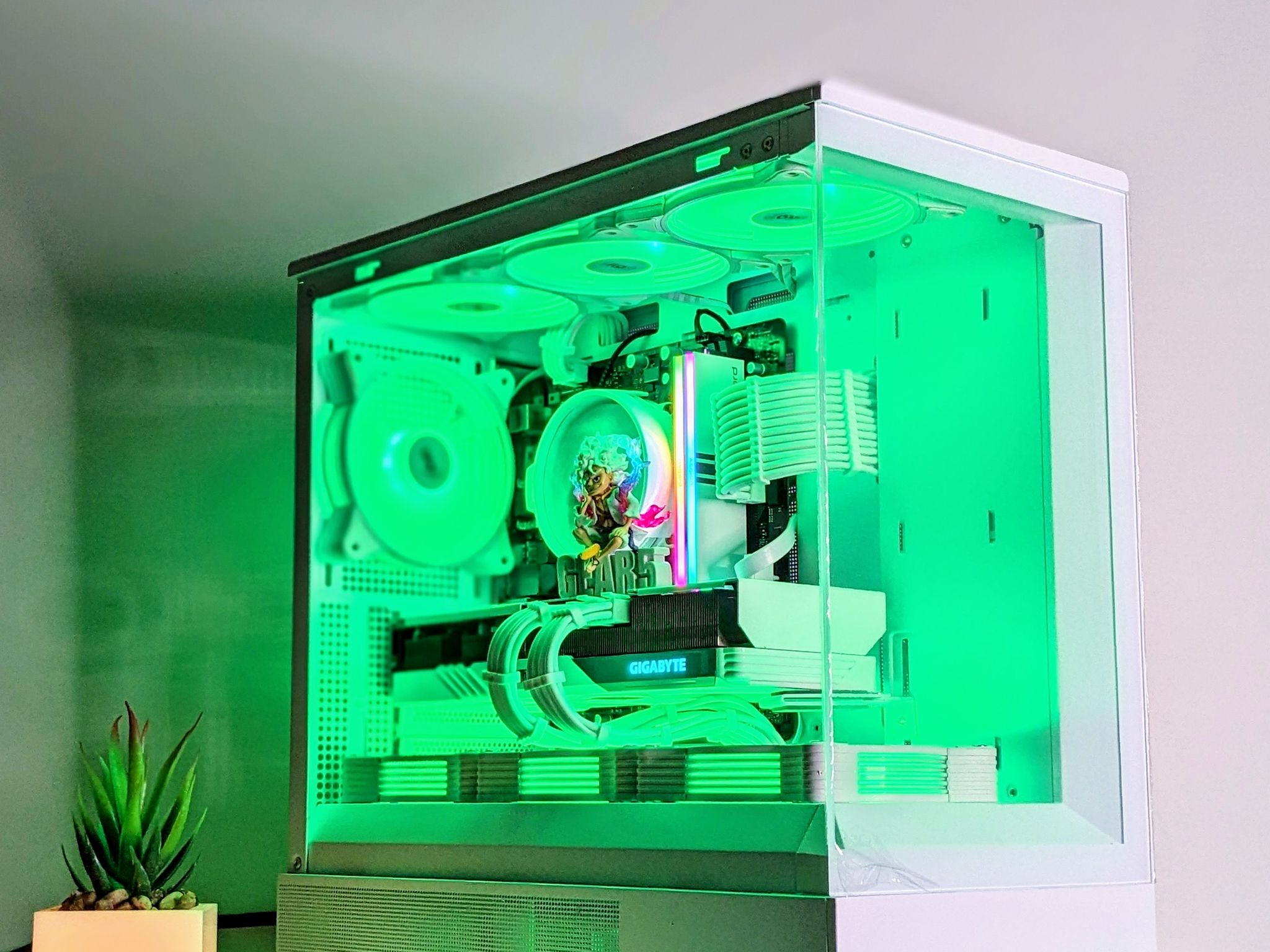 The OnE PiEce🏴‍☠️⚪️💎1440P Gaming Beast⚪️RX 7600XT⚪️16GB RAM⚪️Ryzen 5⚪️1TB PCIE NVMe⚪️Windows 11 Pro
