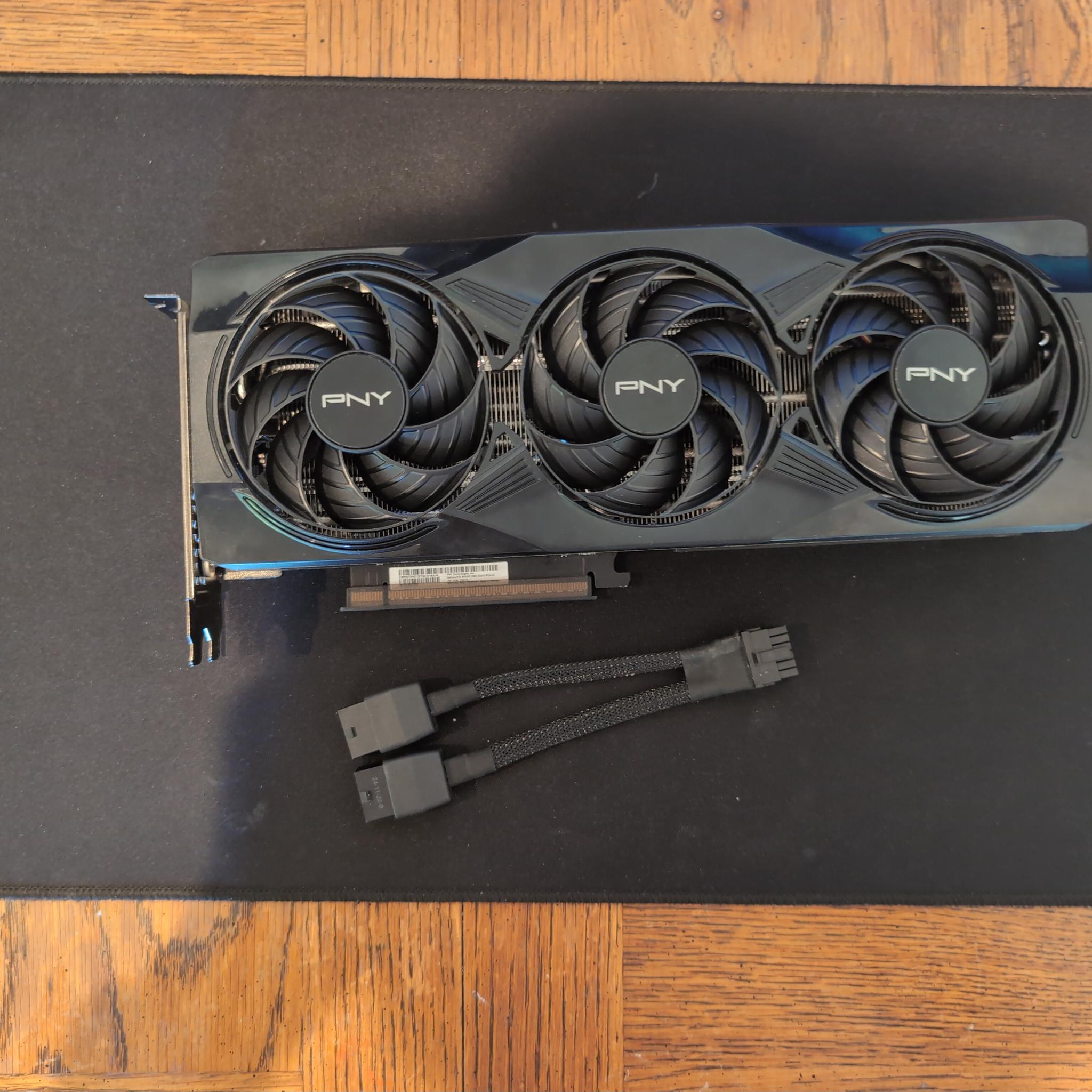 PNY GeForce RTX 5070 Overclocked Triple Fan