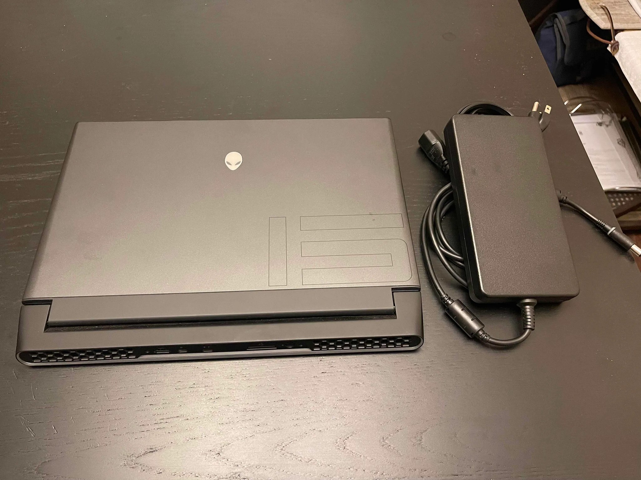 Alienware m15 r4 Laptop, 15.6" RTX 3070, i7-10870H, 16GB RAM, 1080p, 144hz GSYNC