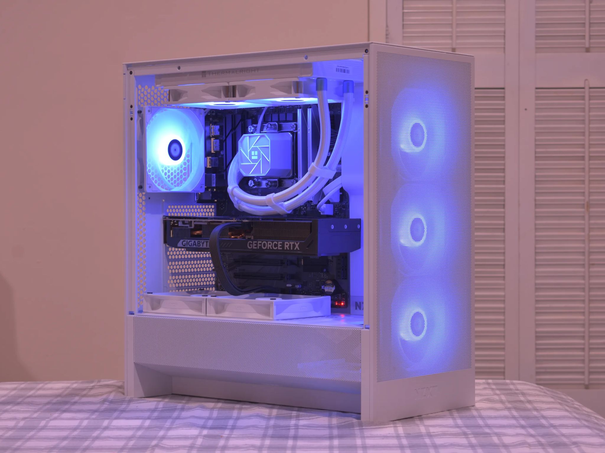 🚀Performance Gamer🚀 Intel i5 14600K | RTX 5070 12GB | 32GB DDR4 | 2TB nVME SSD | White | RGB+Wifi