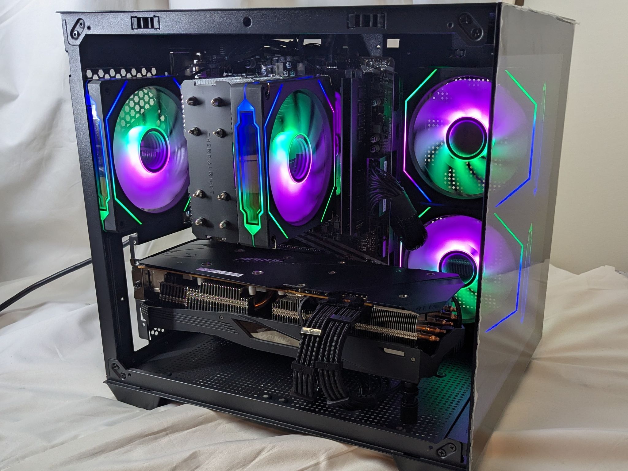High-Performance Gaming PC – Ryzen 5 3600 | RX 5700 XT | 32GB RAM | 1TB NVMe SSD