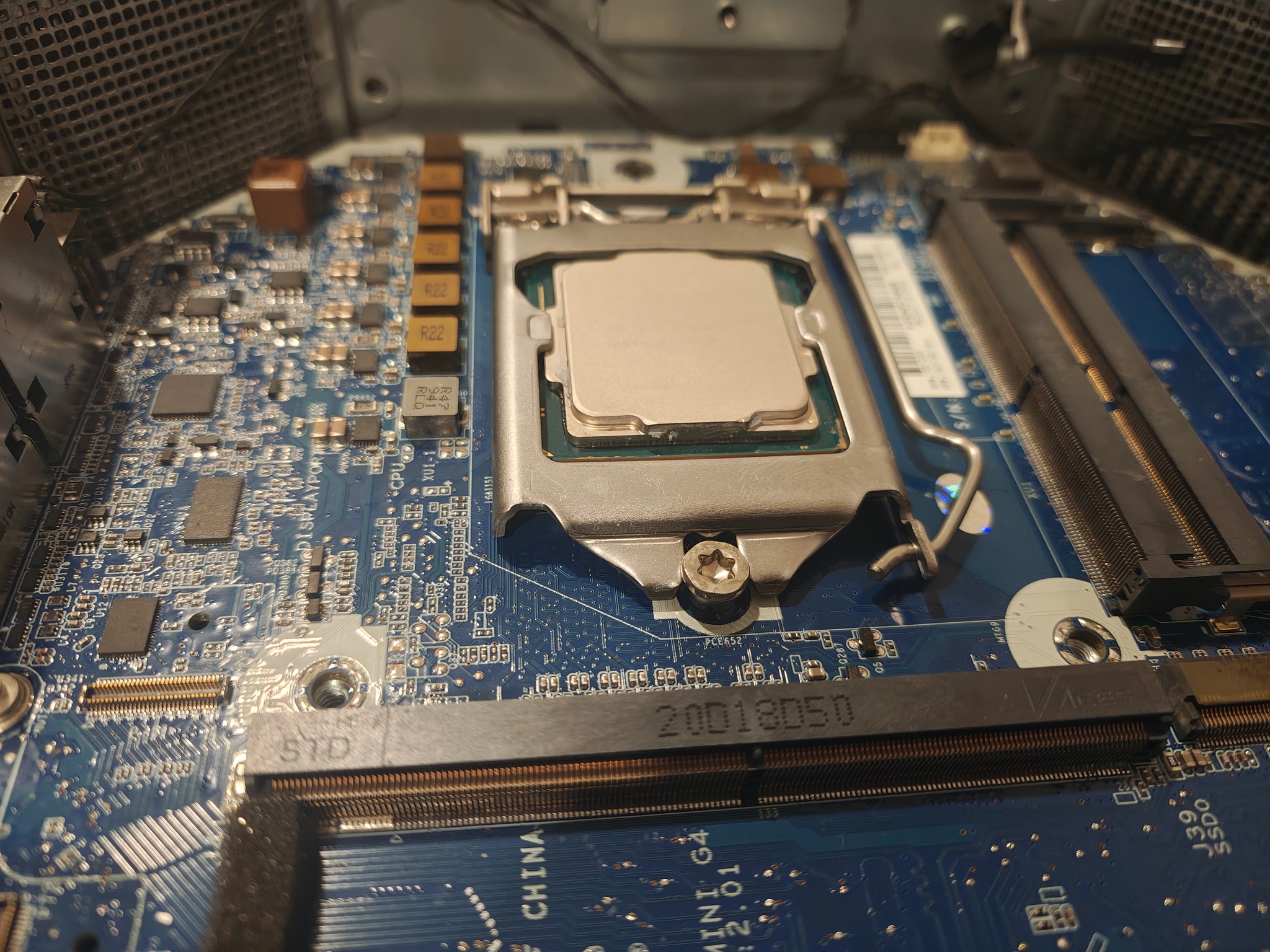 HP Z Mini Workstation G4 with Motherboard & Processor