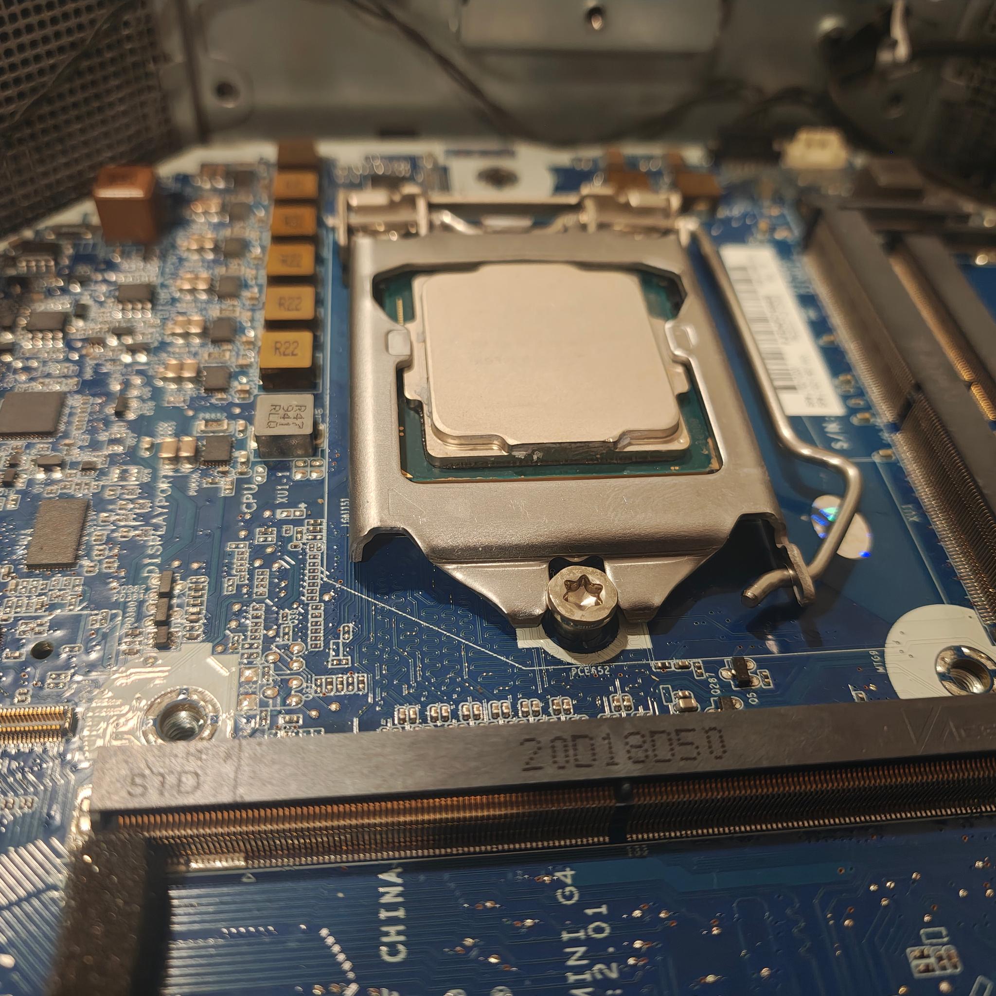HP Z Mini Workstation G4 with Motherboard & Processor