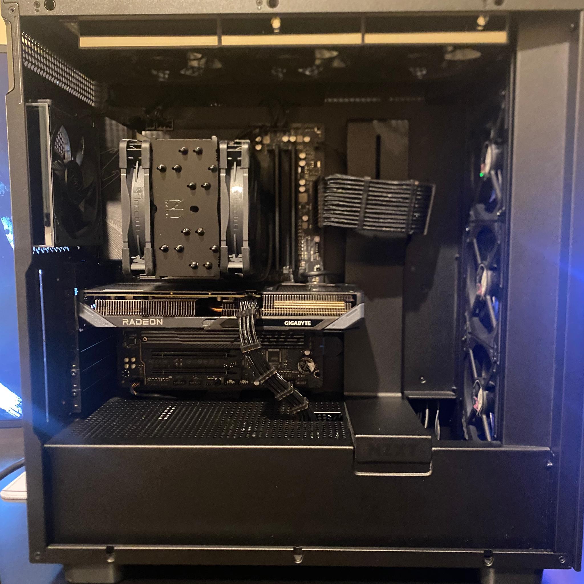 ENTRY-LEVEL AM5 GAMING PC | RYZEN 5 7600X | RX 9060 XT 16GB | 32GB DDR5