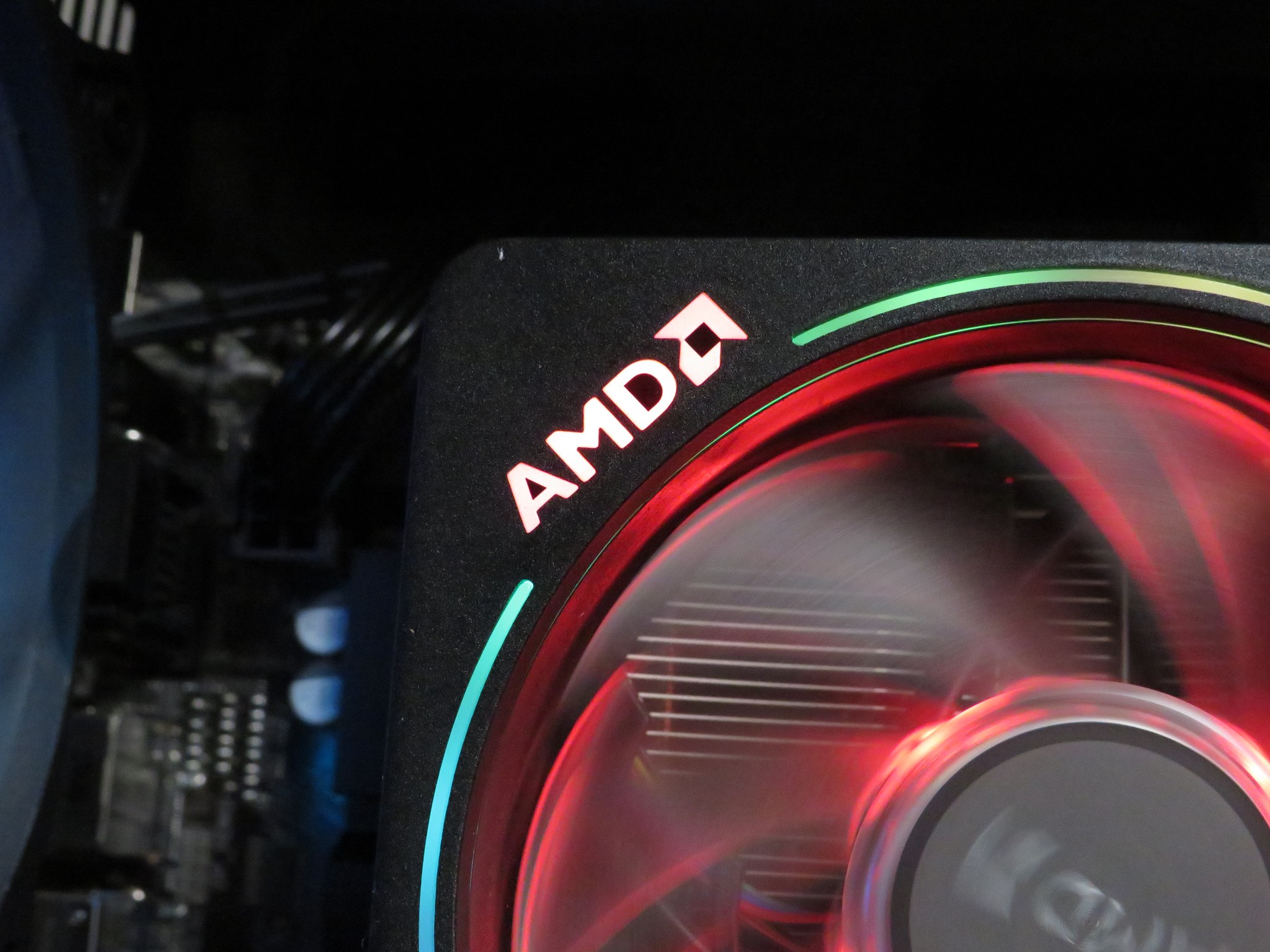 Ultimate Mid-Range GAMER: Ryzen 5 4500 + RTX 2070 Super + 16 GB DDR4 + 1 TB NVME SSD