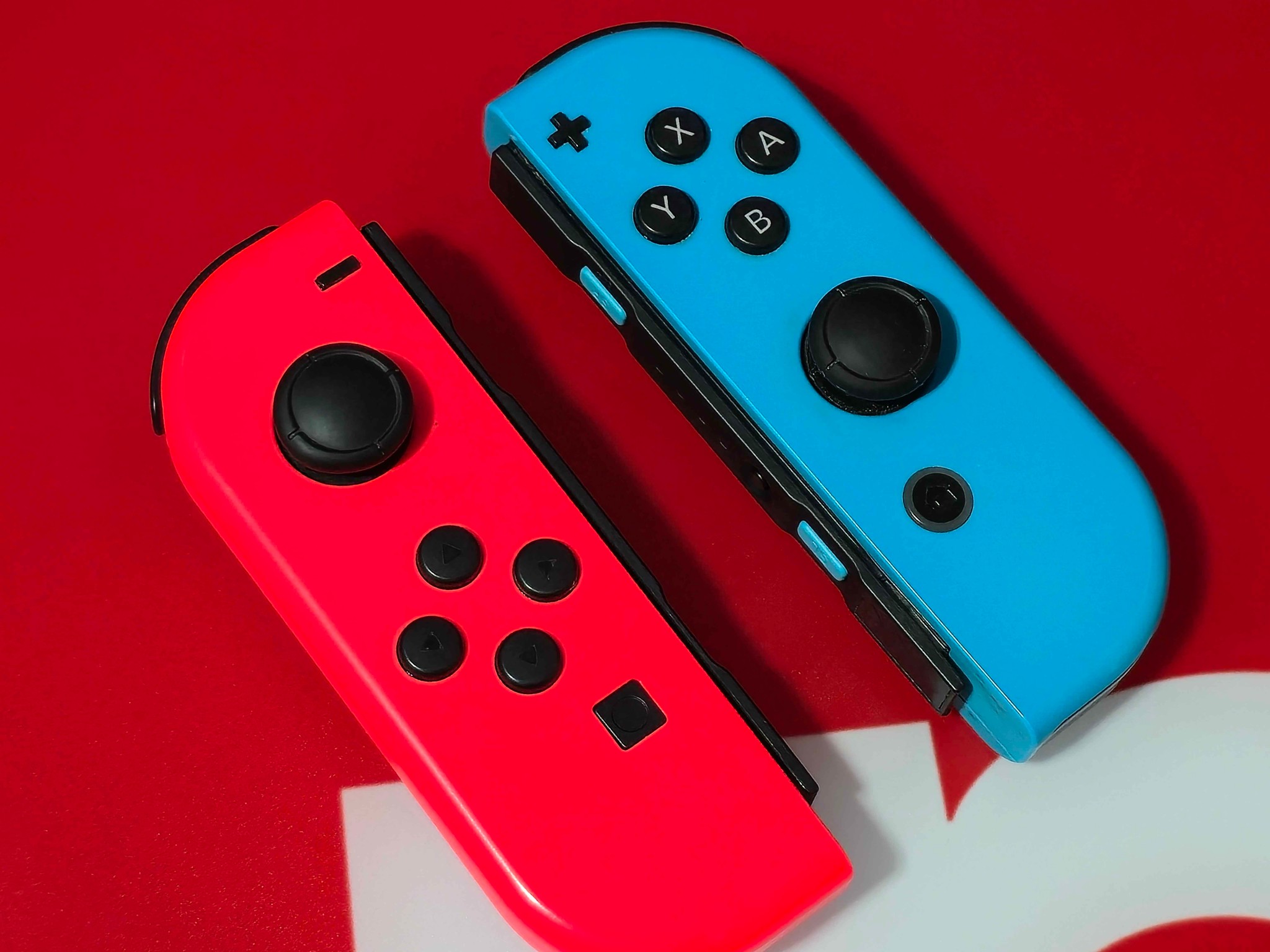 Nintendo Switch (incl. Charger + 128GB MicroSD Card + Extras)