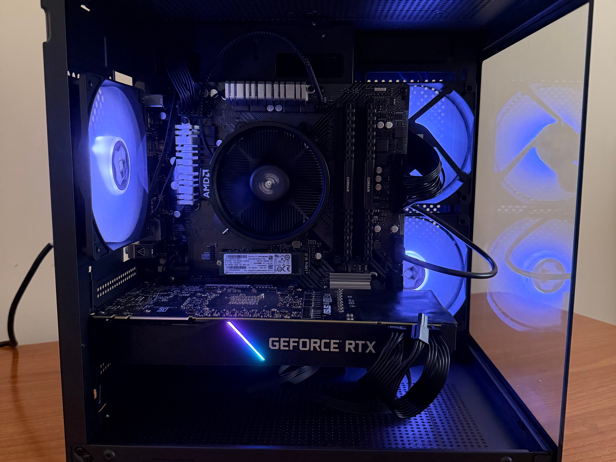 Black Gaming PC RTX 2070 Super | Ryzen 5 | RGB | Ready to Play
